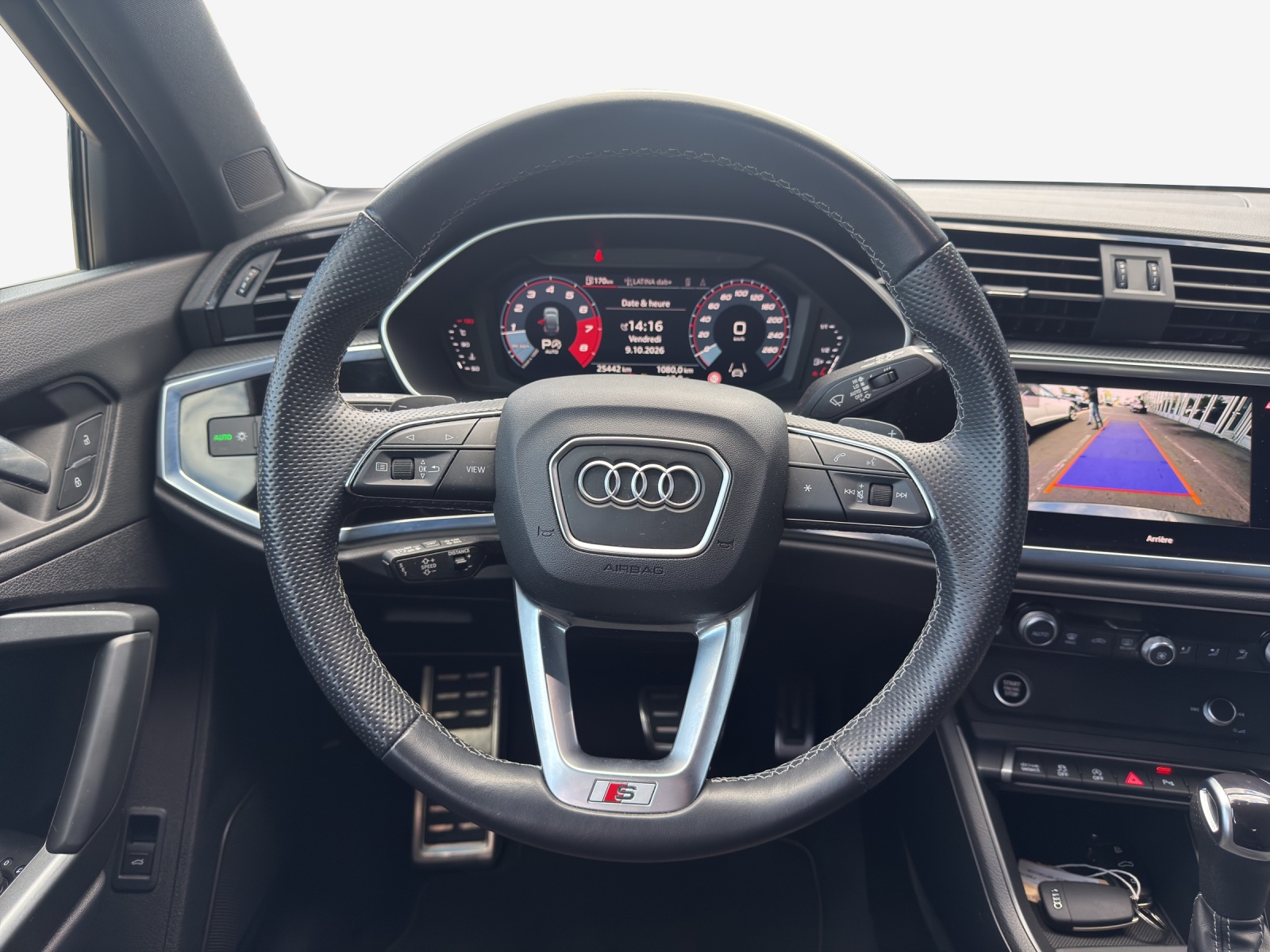 AUDI Q3 Sportback 35 TFSI S line Attraction S-tronic-image-9