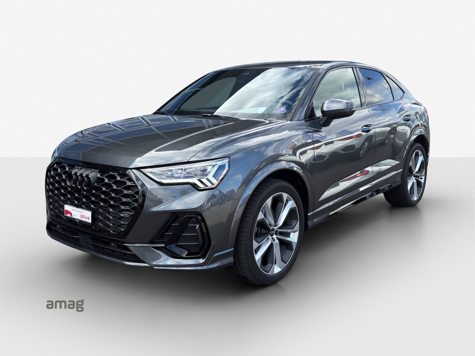 AUDI Q3 Sportback 35 TFSI S line Attraction S-tronic-image-0