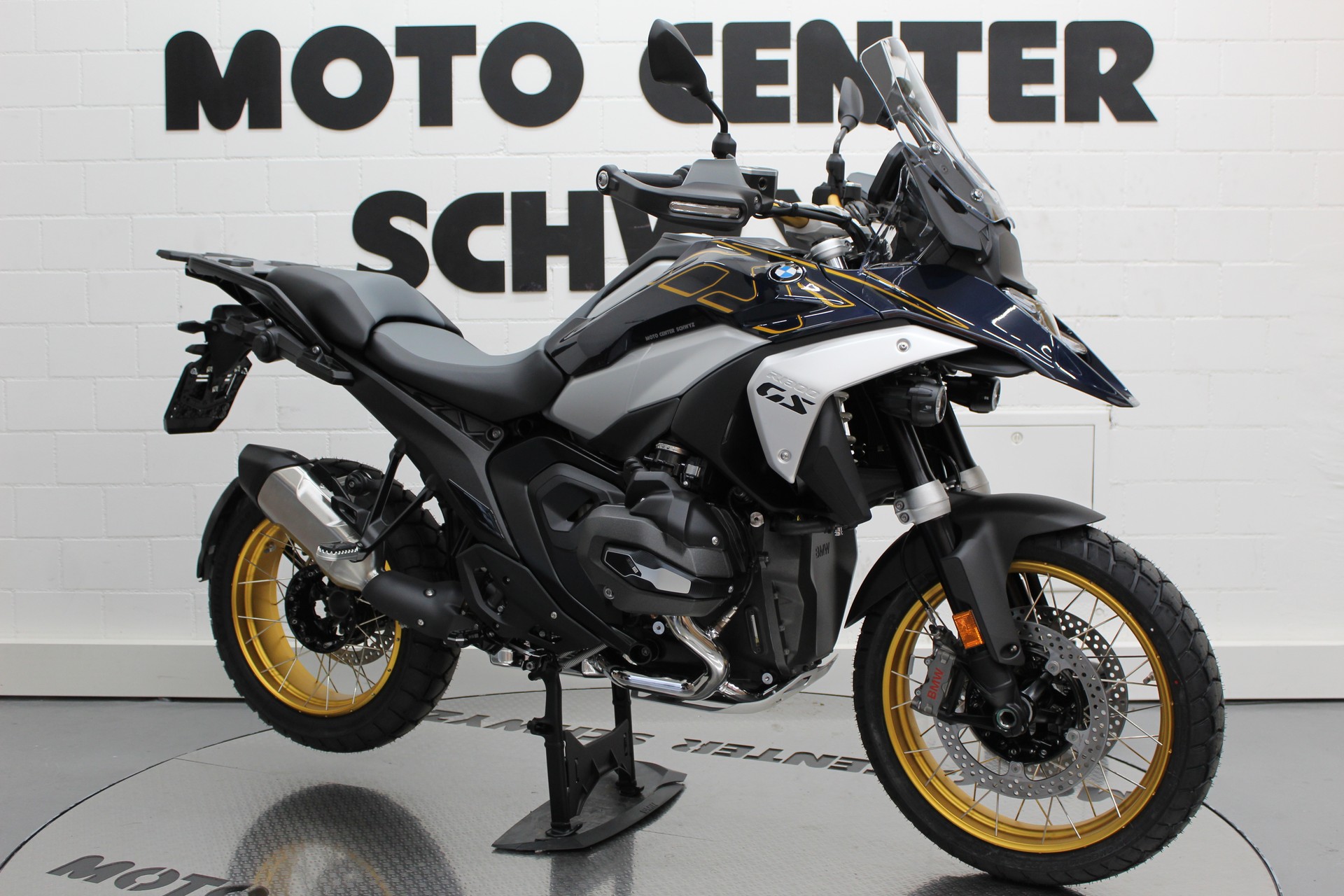 BMW R 1300 GS-showroom-element-1