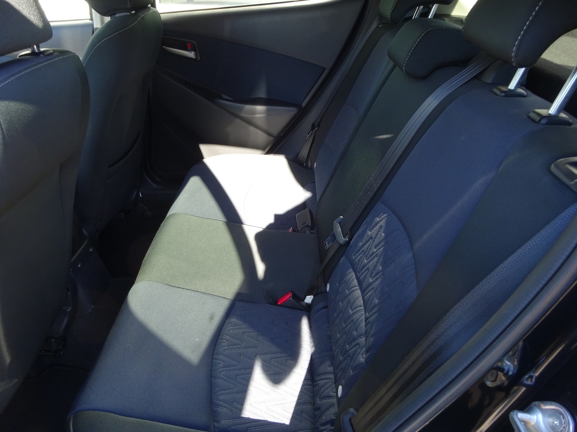 MAZDA 2 1.5i 16V Skyactiv-G Ambition-image-10