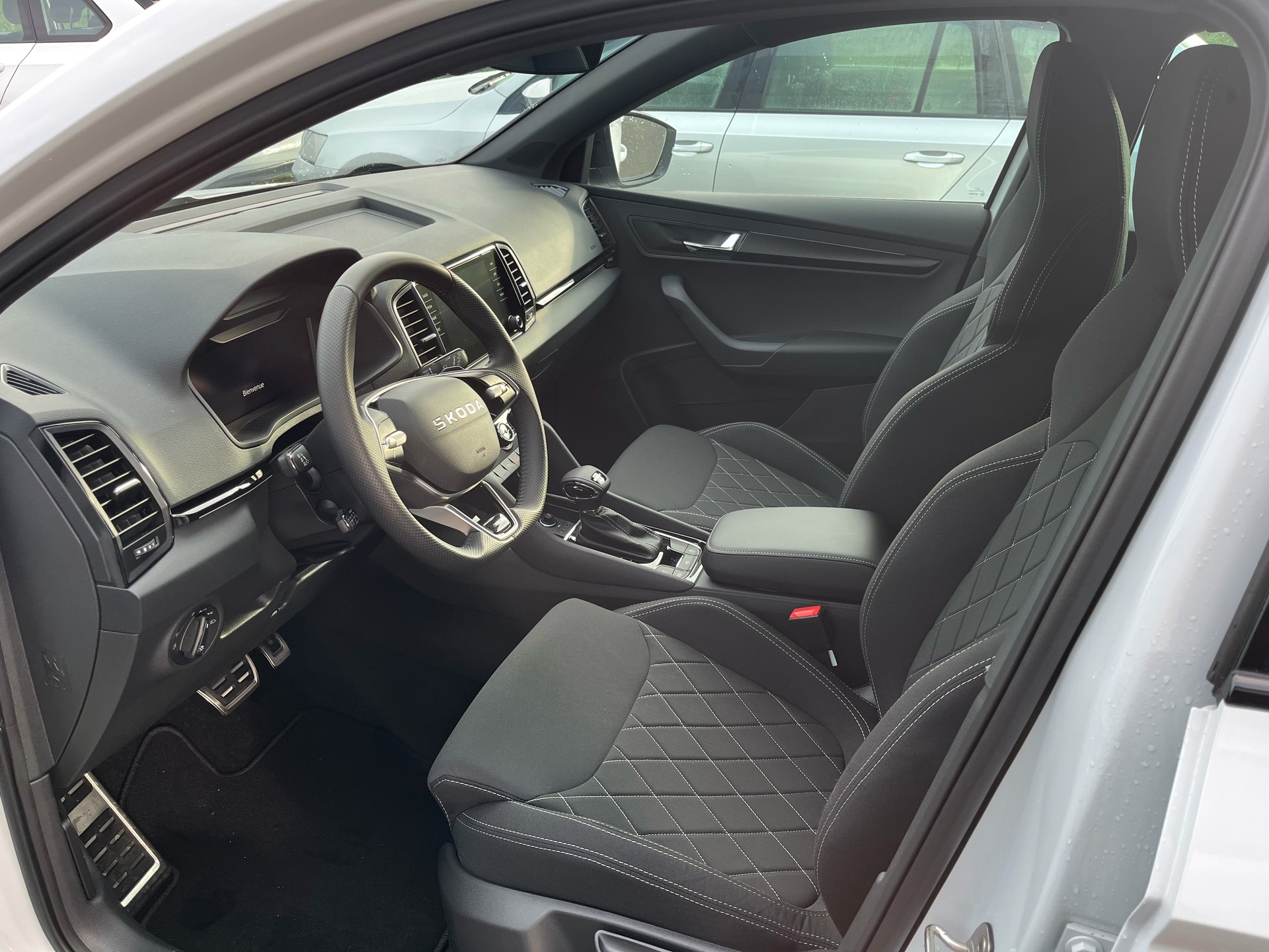 SKODA Karoq 2.0 TSI SportLine 4x4 DSG-image-5