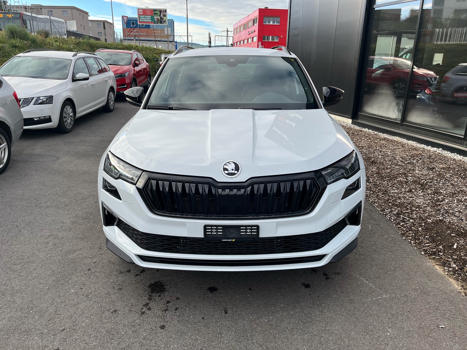 SKODA Karoq 2.0 TSI SportLine 4x4 DSG-image-1