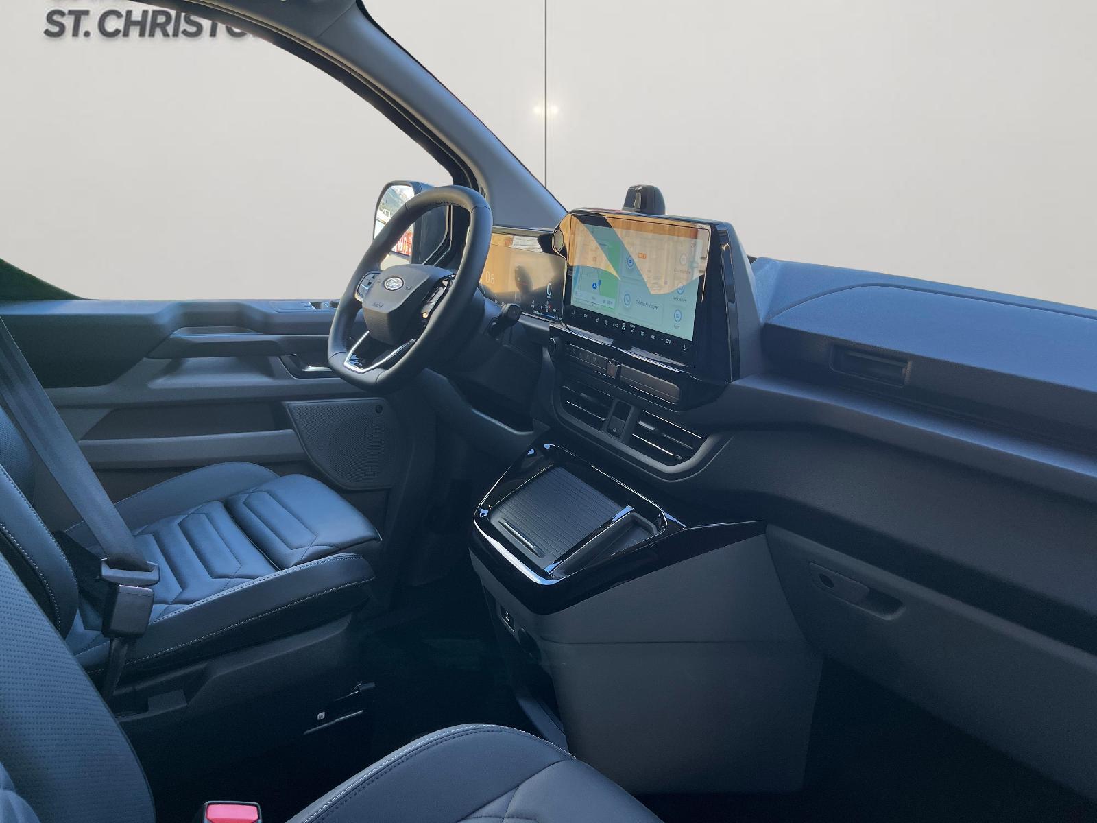 FORD Tourneo C Bus 320 L1 2.0 EcoBlue 170 Titanium X 4x4-image-9