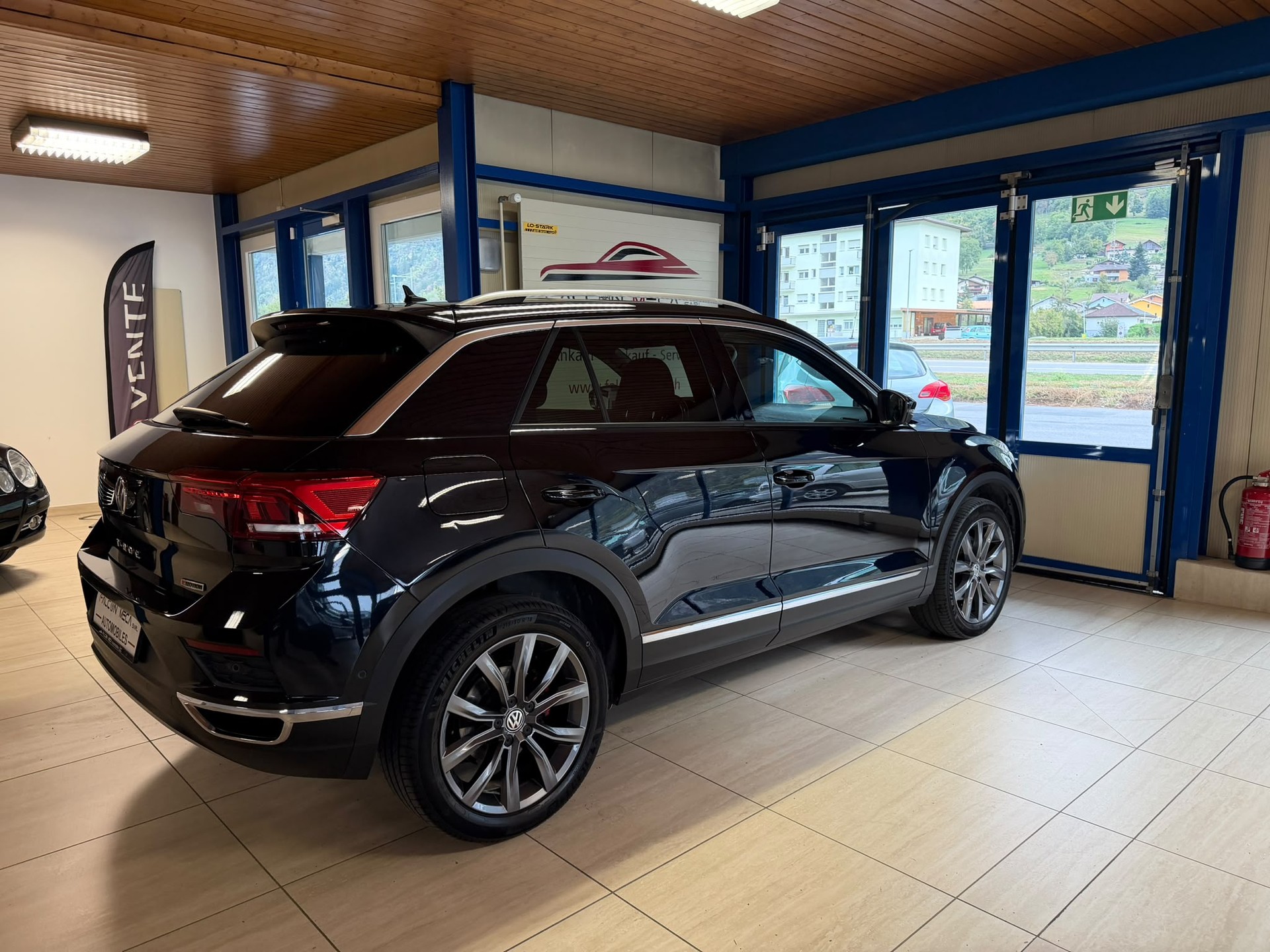 VW T-Roc 2.0 TSI Sport DSG 4Motion-image-9