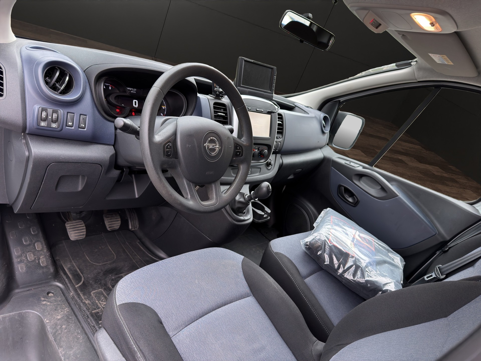 OPEL Vivaro 1.6 BiTurbo CDTI ecoFLEX 2.9t L2H1-image-8