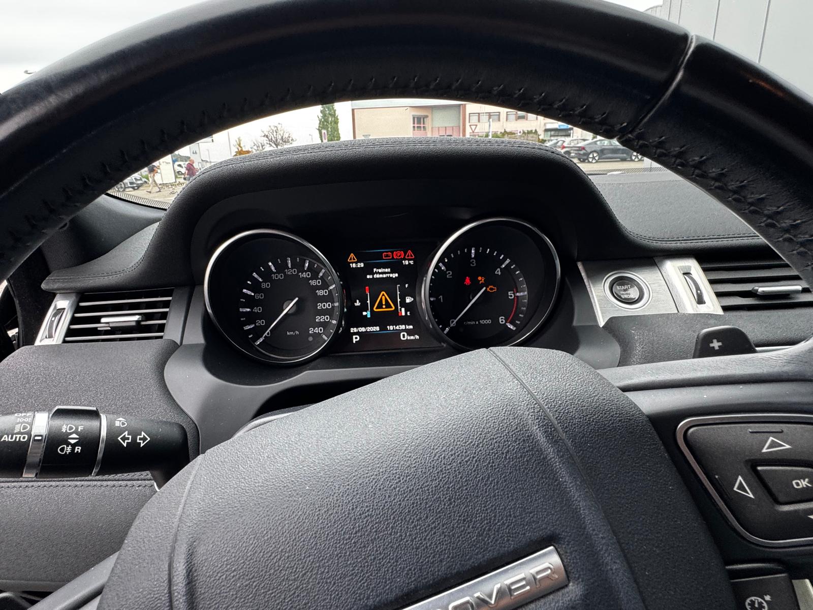 LAND ROVER Range Rover Evoque 2.2 TD4 Prestige AT6-image-12