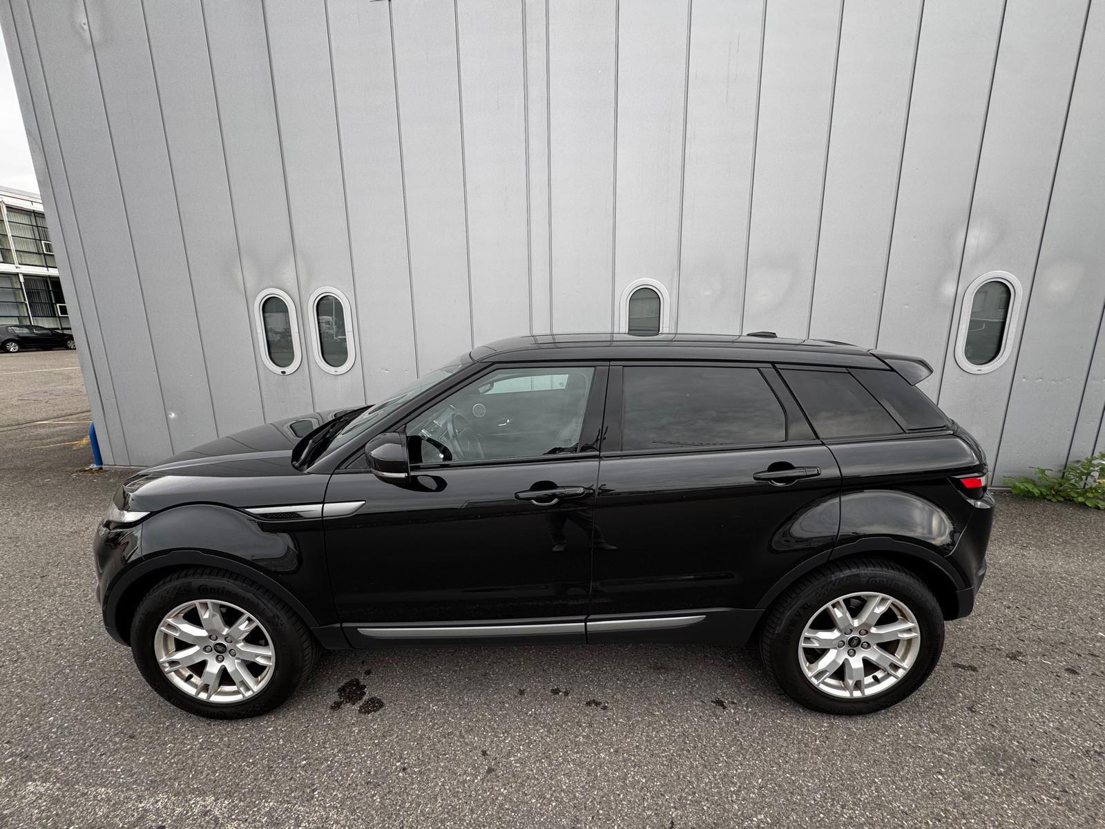 LAND ROVER Range Rover Evoque 2.2 TD4 Prestige AT6-image-2