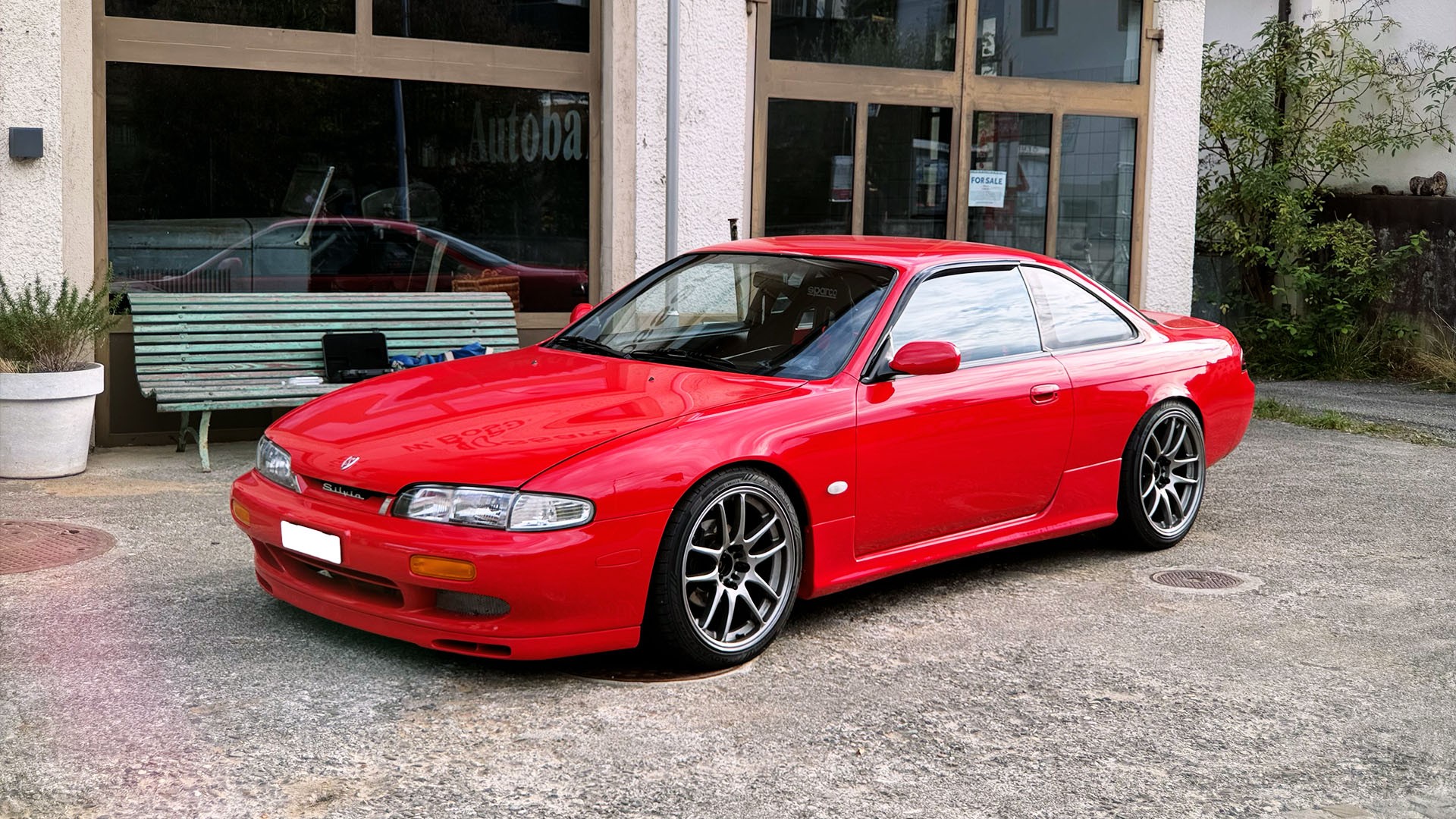 Car photo