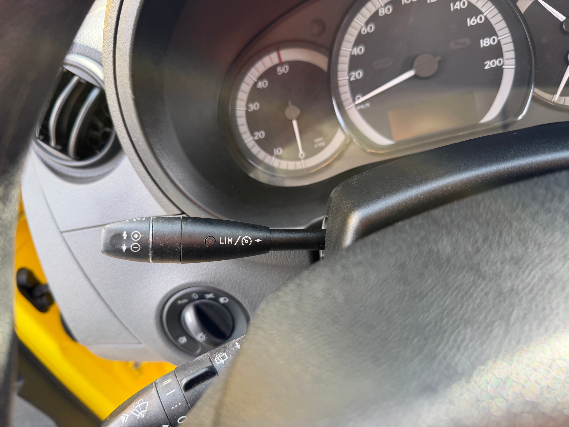 MERCEDES-BENZ Citan 111 CDI EL Mixto Euro 6 - 5 Sitze-image-16