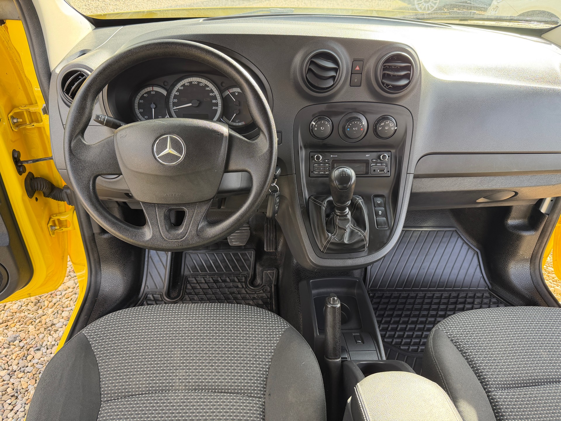 MERCEDES-BENZ Citan 111 CDI EL Mixto Euro 6 - 5 Sitze-image-4