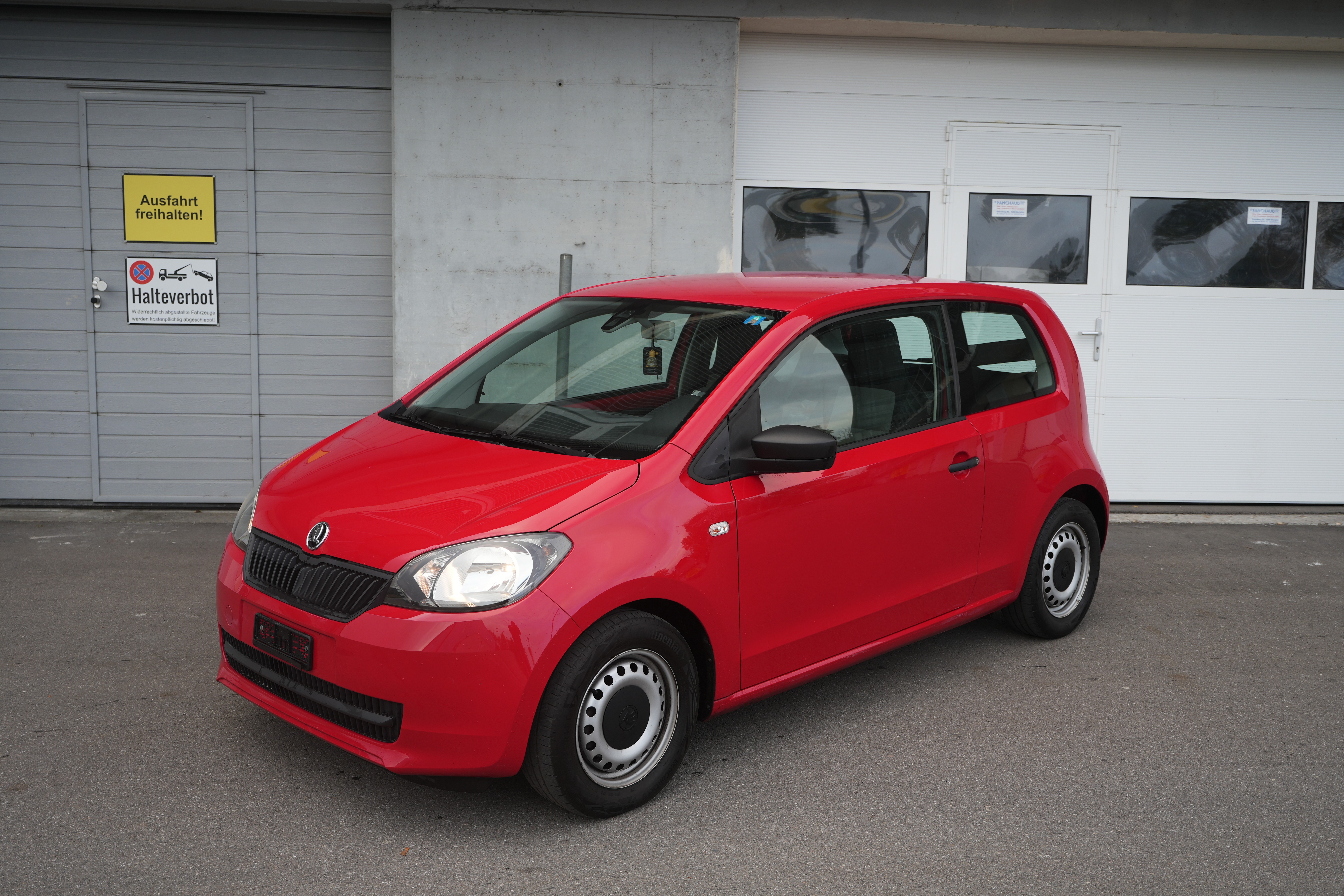 Car photo
