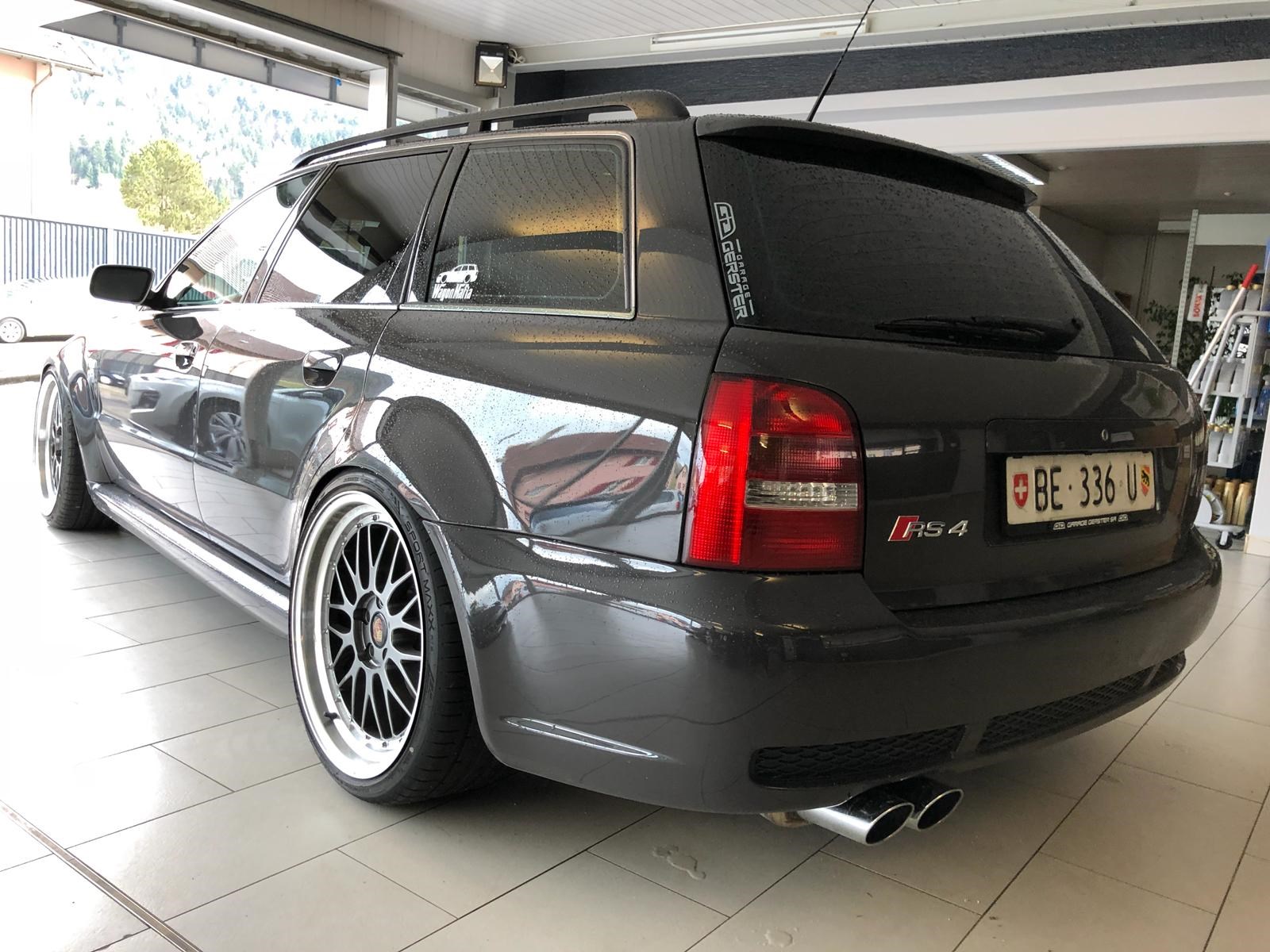 AUDI RS4 Avant quattro-image-9