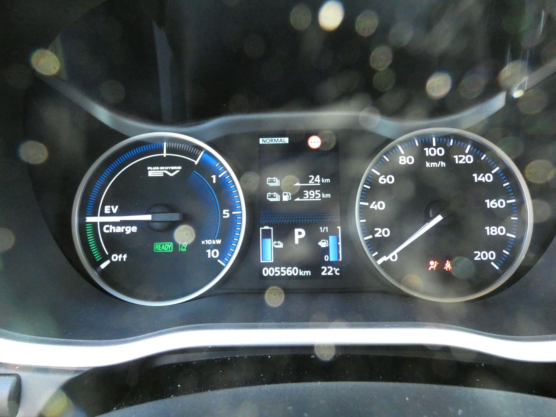 MITSUBISHI Eclipse Cross 2.4 PHEV Style Business 4WD-image-8