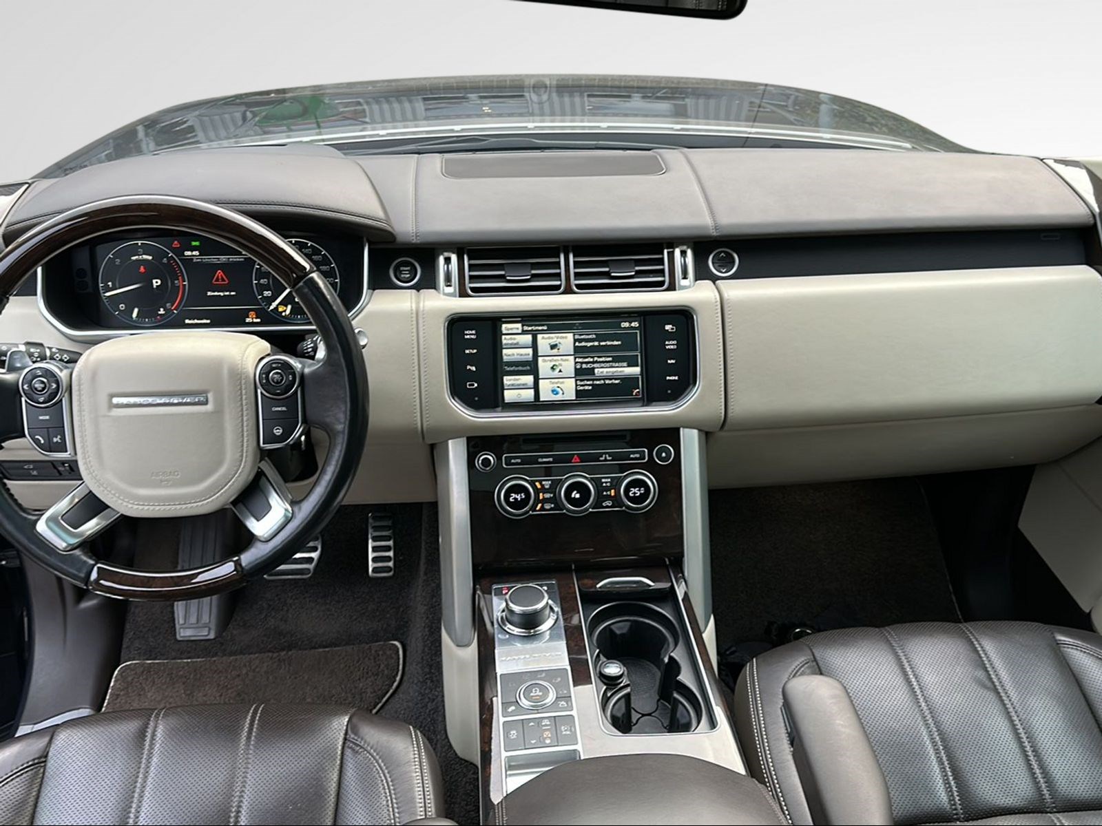 LAND ROVER Range Rover 4.4 SDV8 Autobiography Automatic-image-8