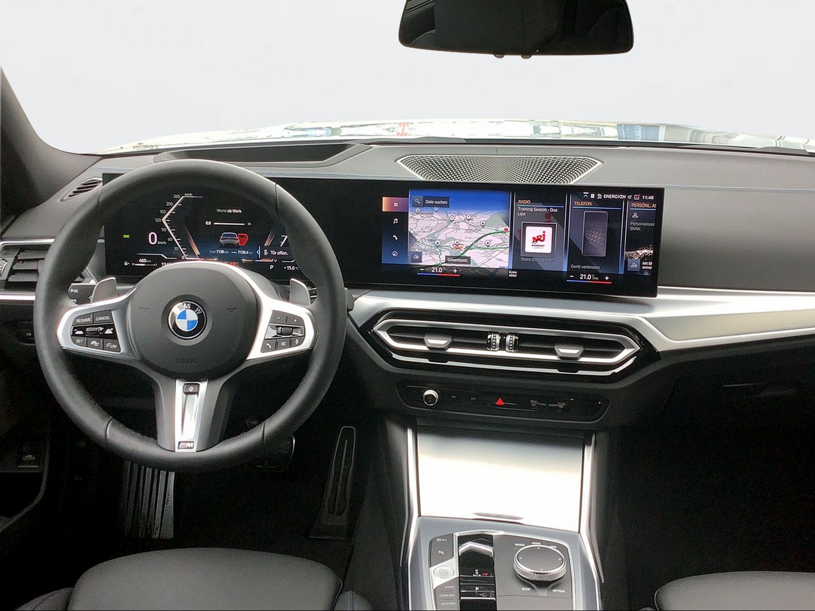 BMW 320d xDr 48V Tour M Sport-image-11