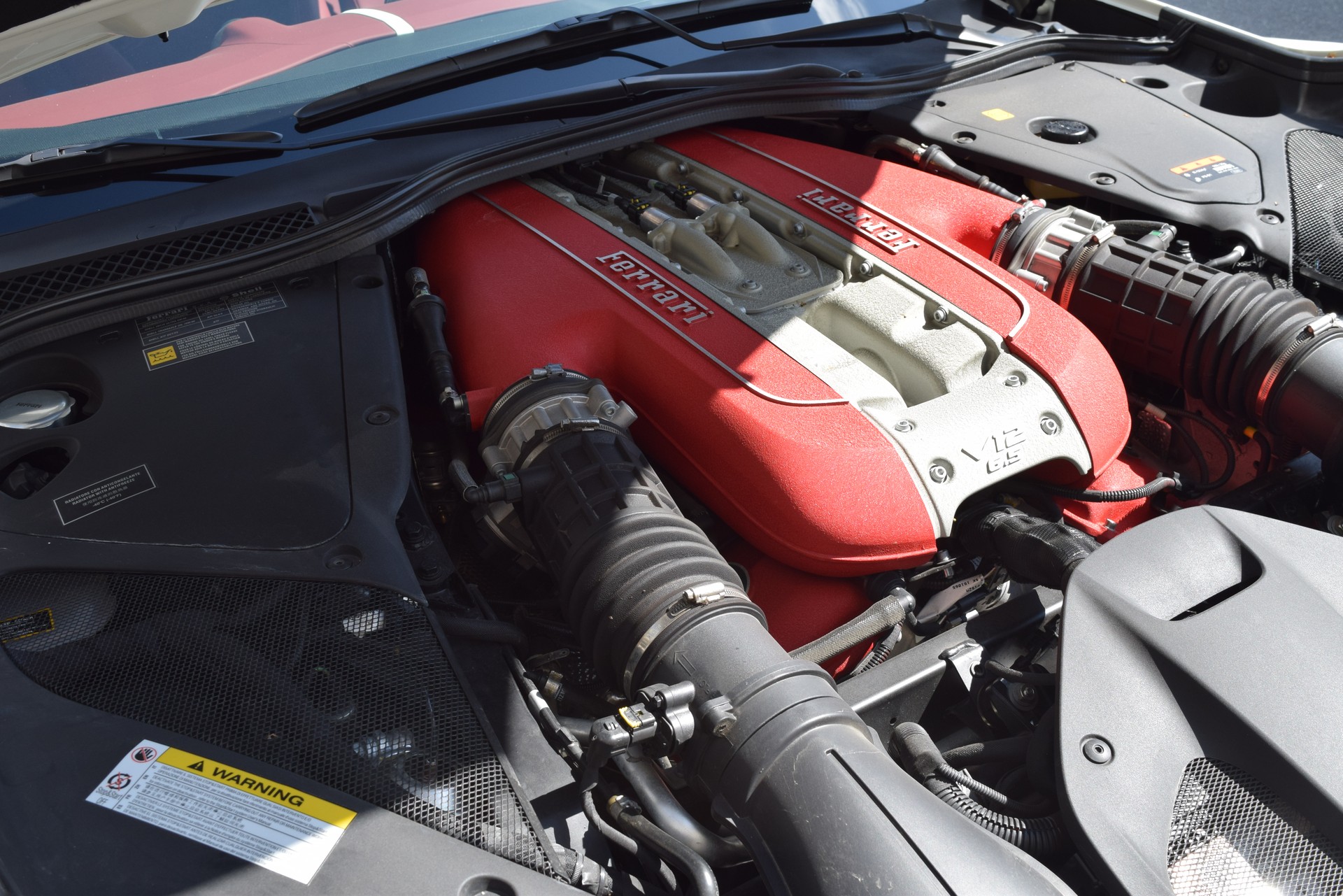 FERRARI 812 Superfast-image-20
