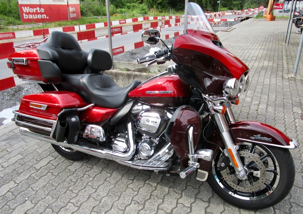 HARLEY-DAVIDSON FLHTK Ultra Limited-image-1