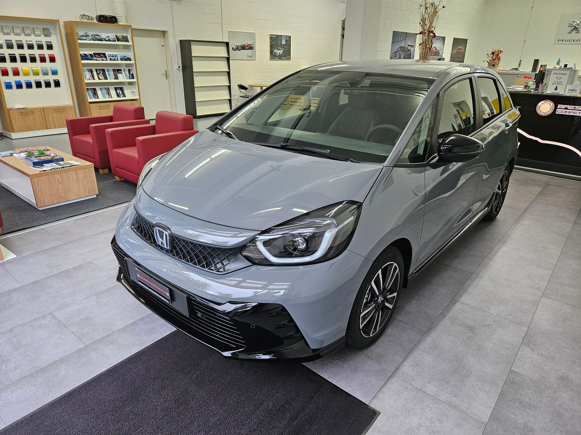 HONDA Jazz 1.5i-MMD Advance Sport E-CVT-image-3