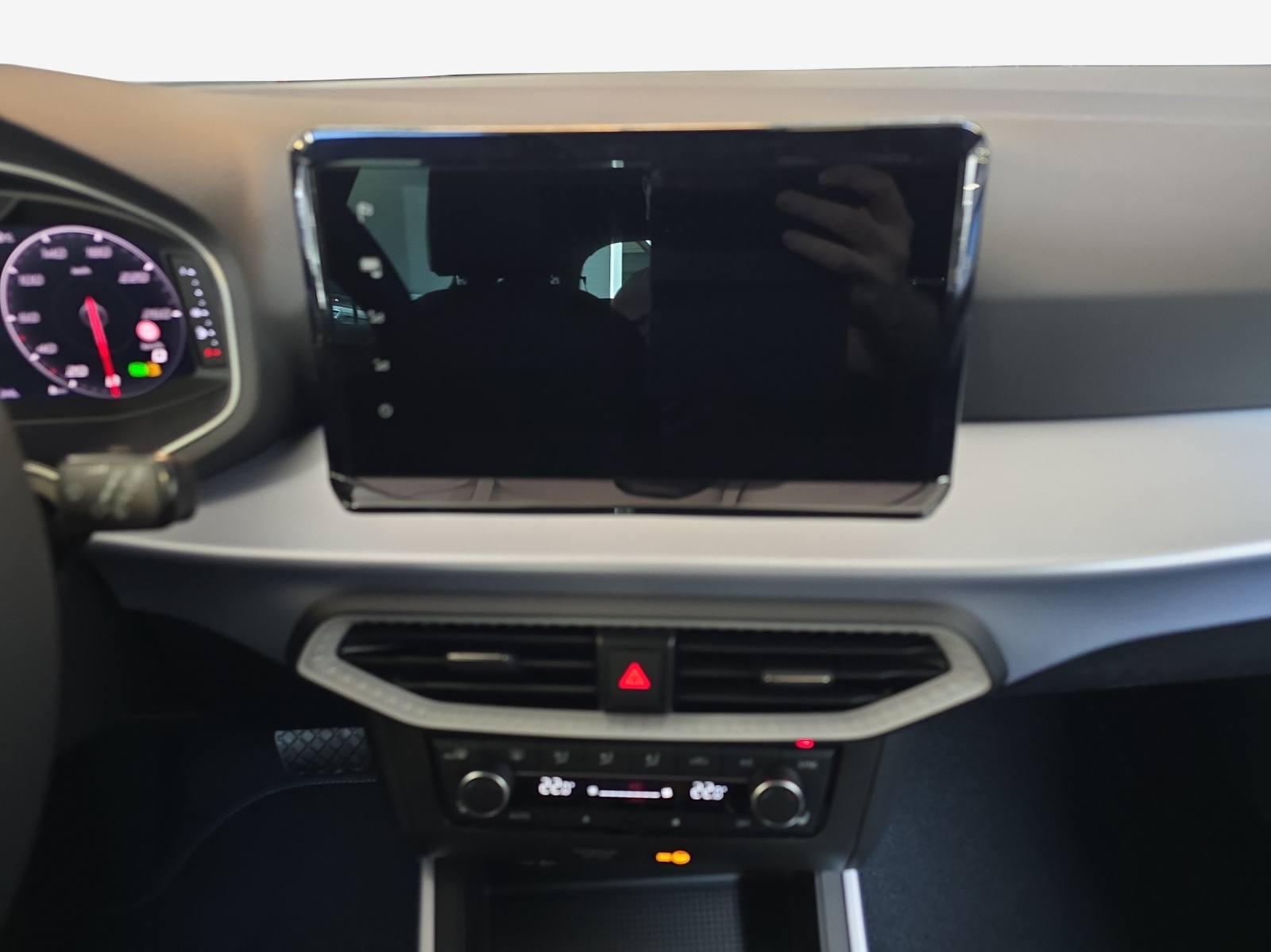 SEAT Arona 1.0 TSI Eco Move FR DSG-image-10