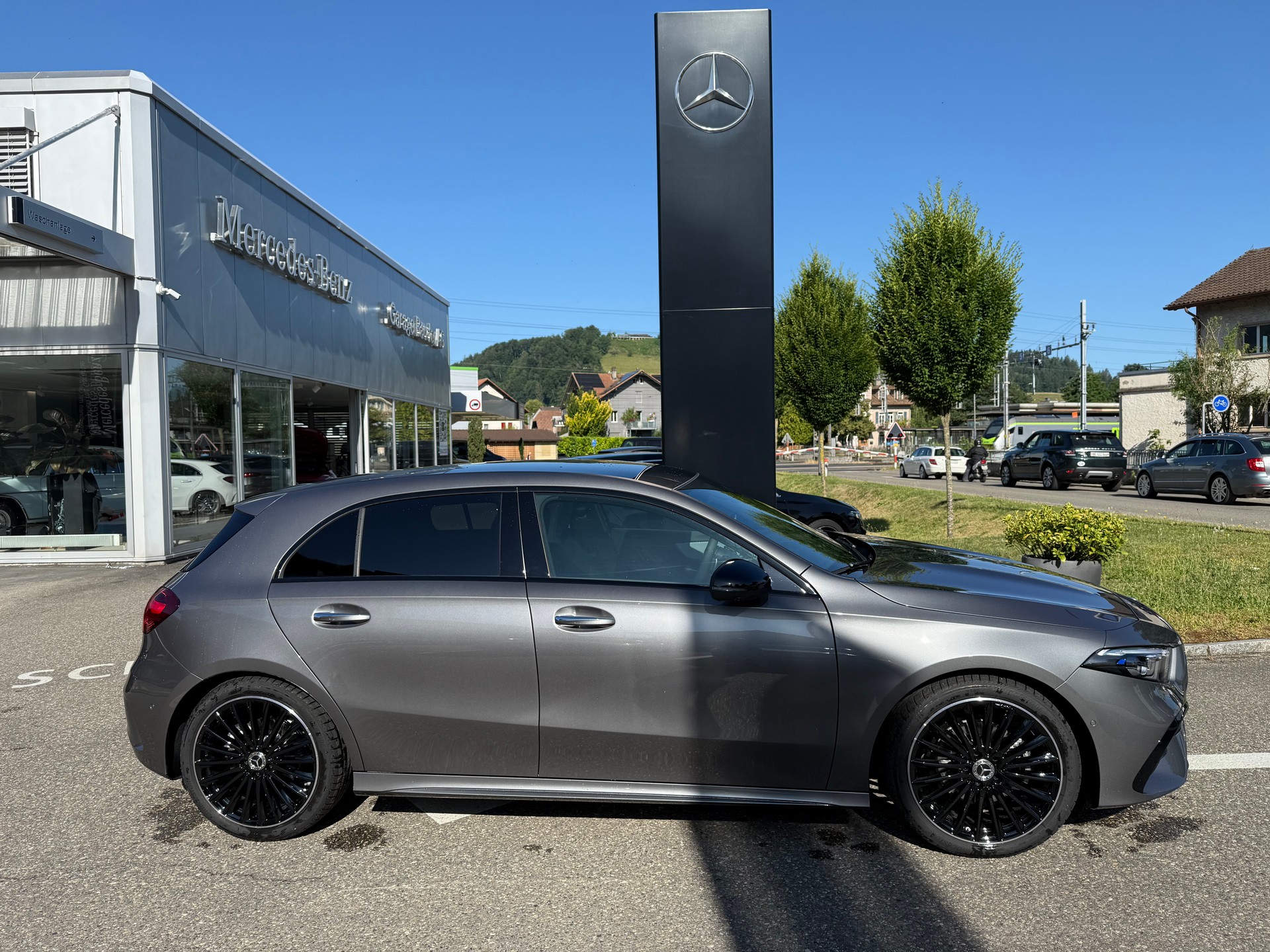 MERCEDES-BENZ A 200 Night Star 7G-DCT-image-9