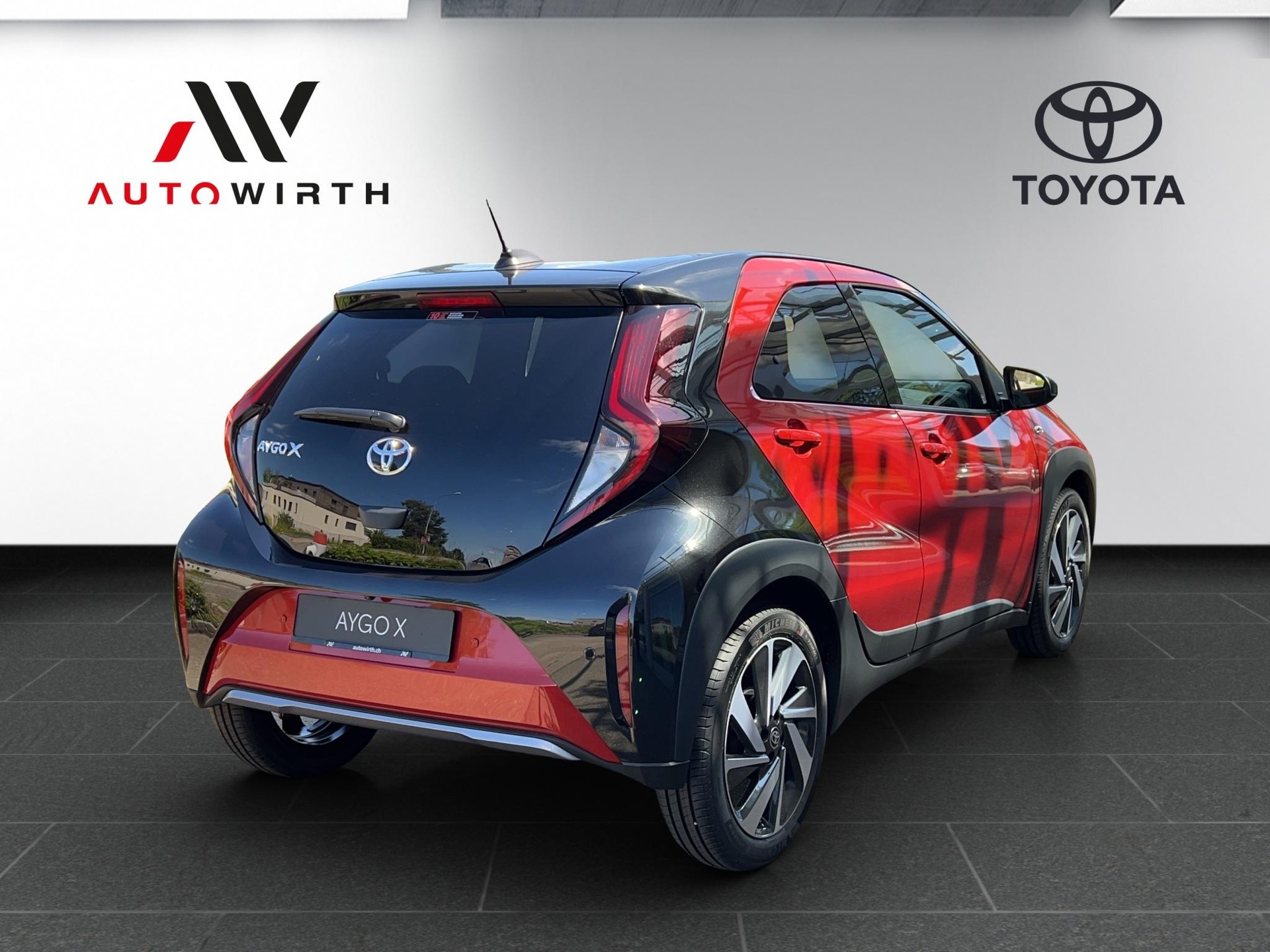 TOYOTA Aygo X 1.0 VVT-i Style-image-4