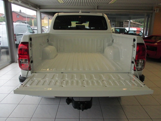 TOYOTA Hilux 2.8D-4D Style Double Cab 4x4 A-image-10