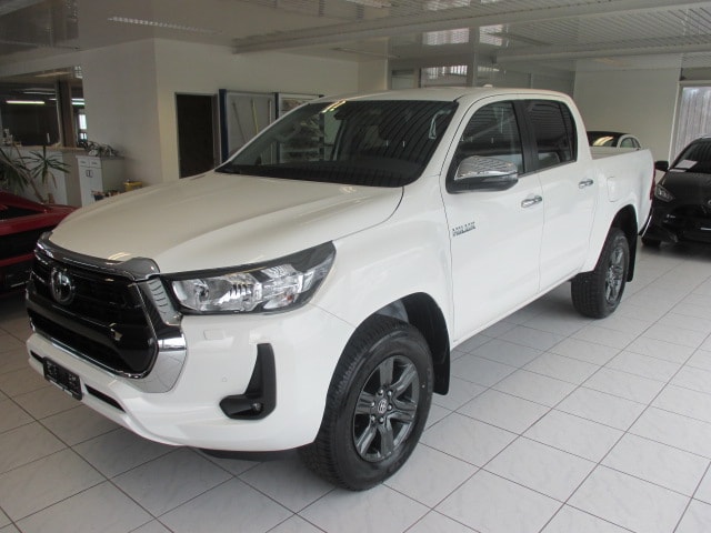 TOYOTA Hilux 2.8D-4D Style Double Cab 4x4 A-image-0