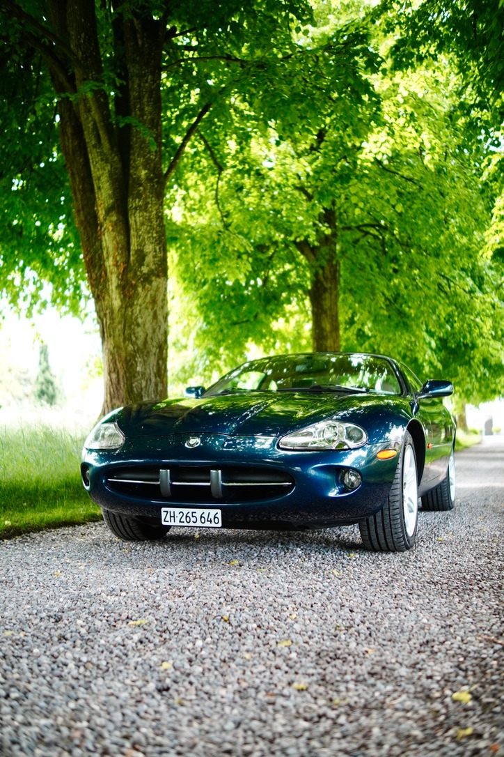 JAGUAR XK8-image-0