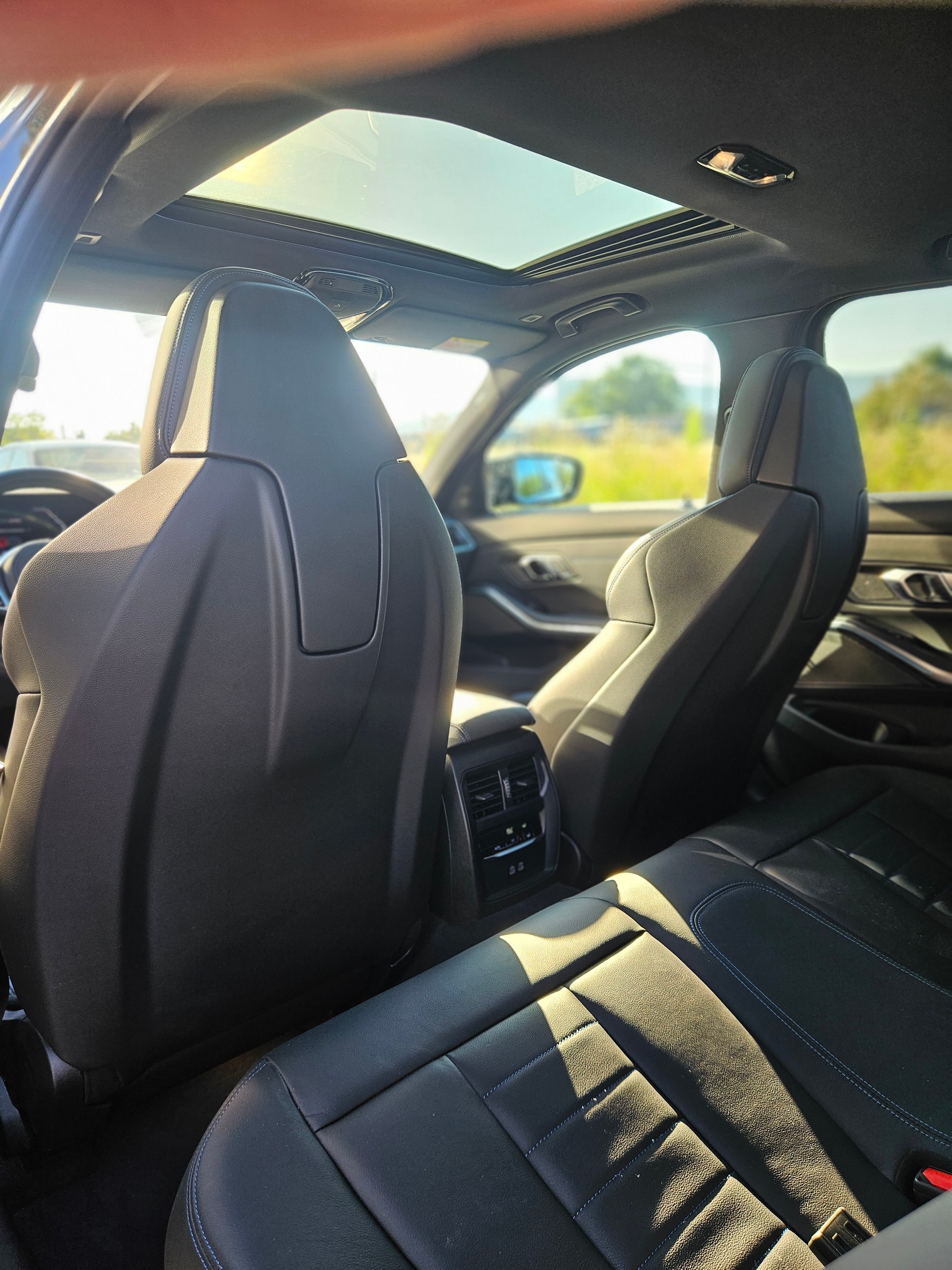BMW M340d xDrive 48V Steptronic M Sport Pro-image-9
