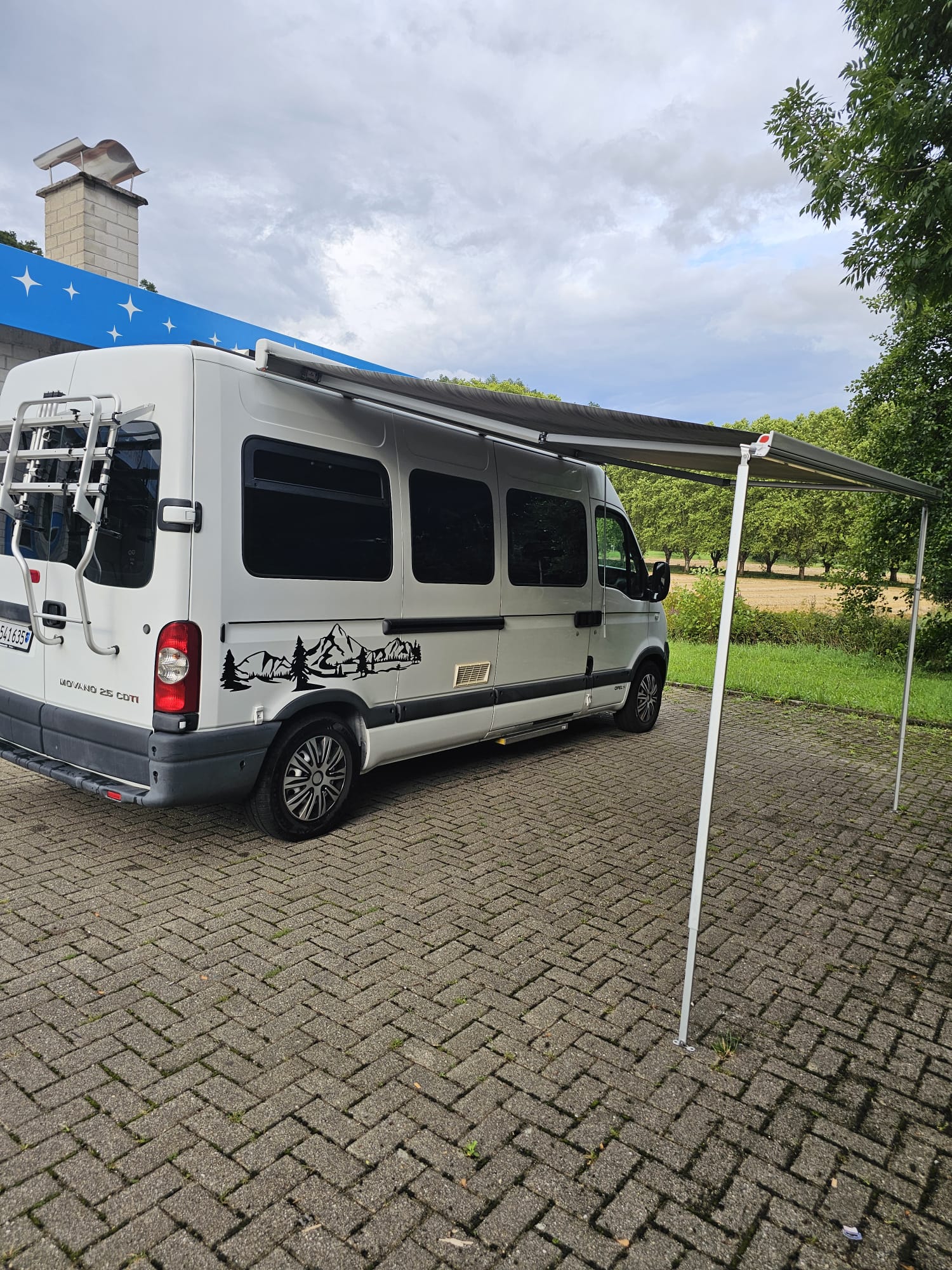 OPEL MOVANO-image-1
