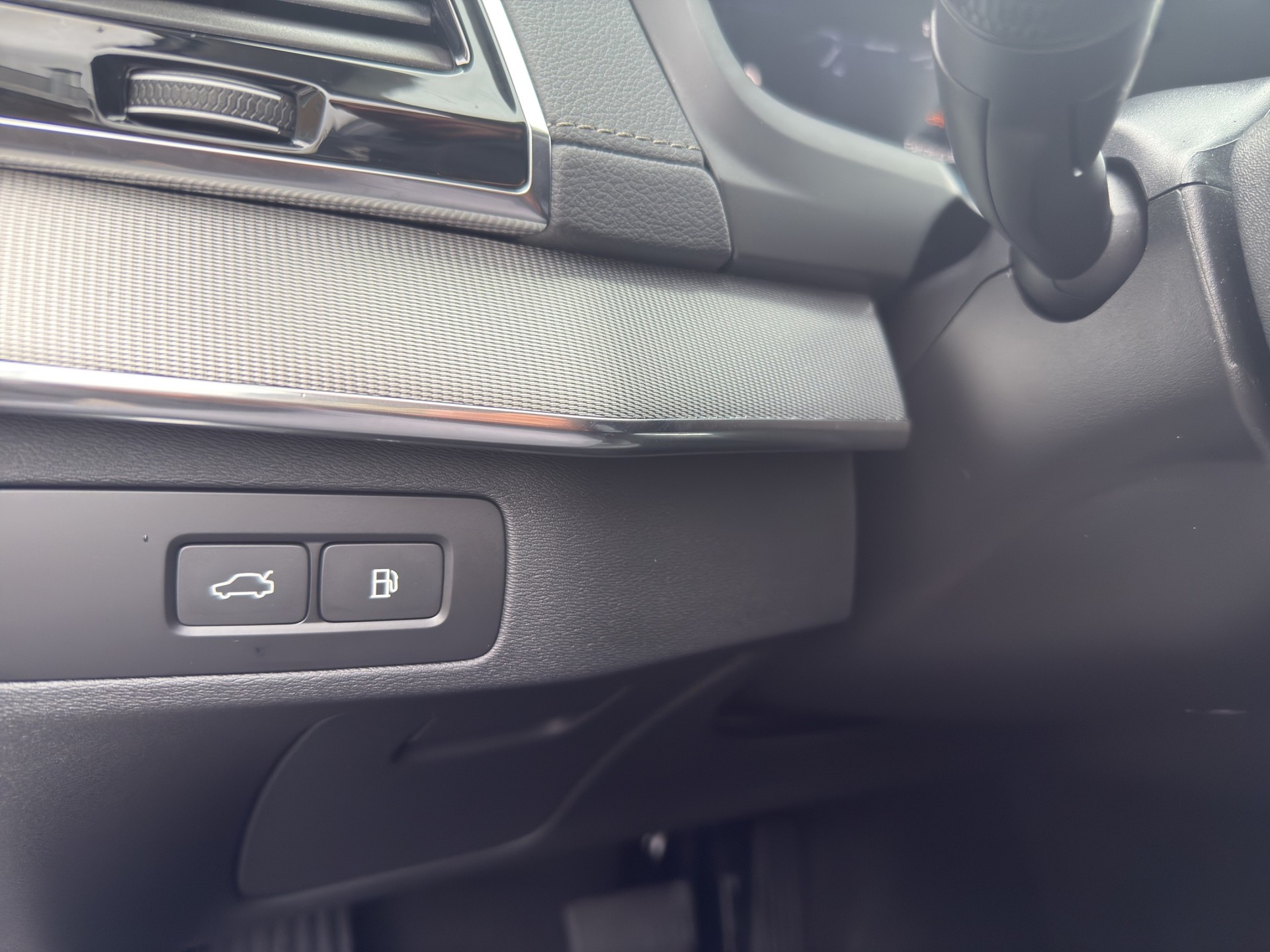 VOLVO XC90 T8 eAWD Plus Dark Geartronic I 7PL I-image-13