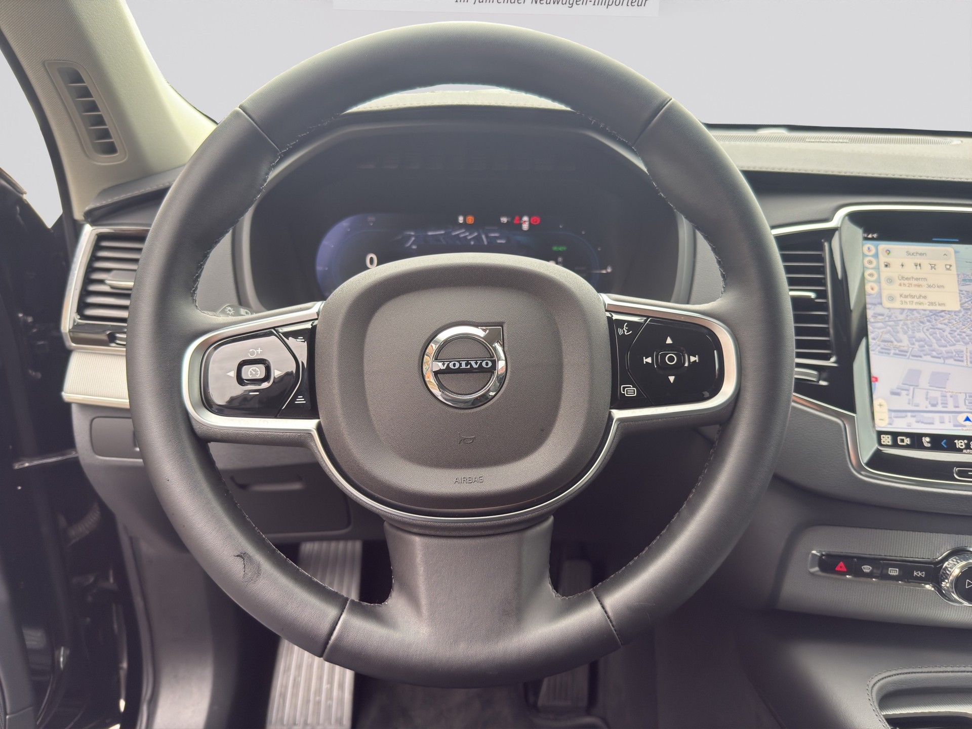 VOLVO XC90 T8 eAWD Plus Dark Geartronic I 7PL I-image-11