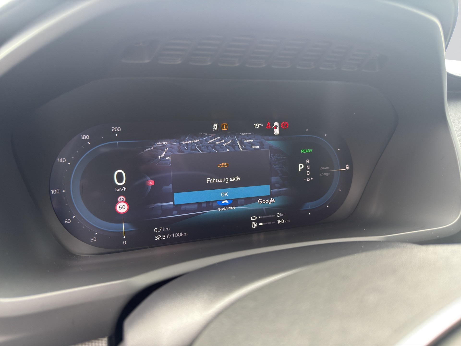 VOLVO XC90 T8 eAWD Plus Dark Geartronic I 7PL I-image-14