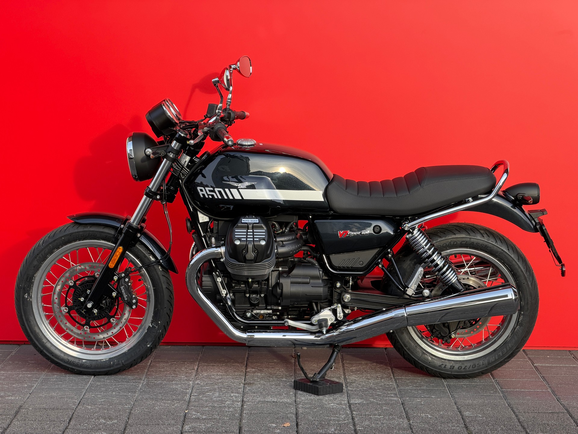 MOTO GUZZI V7 IV 850 Special (35kW)-showroom-element-2