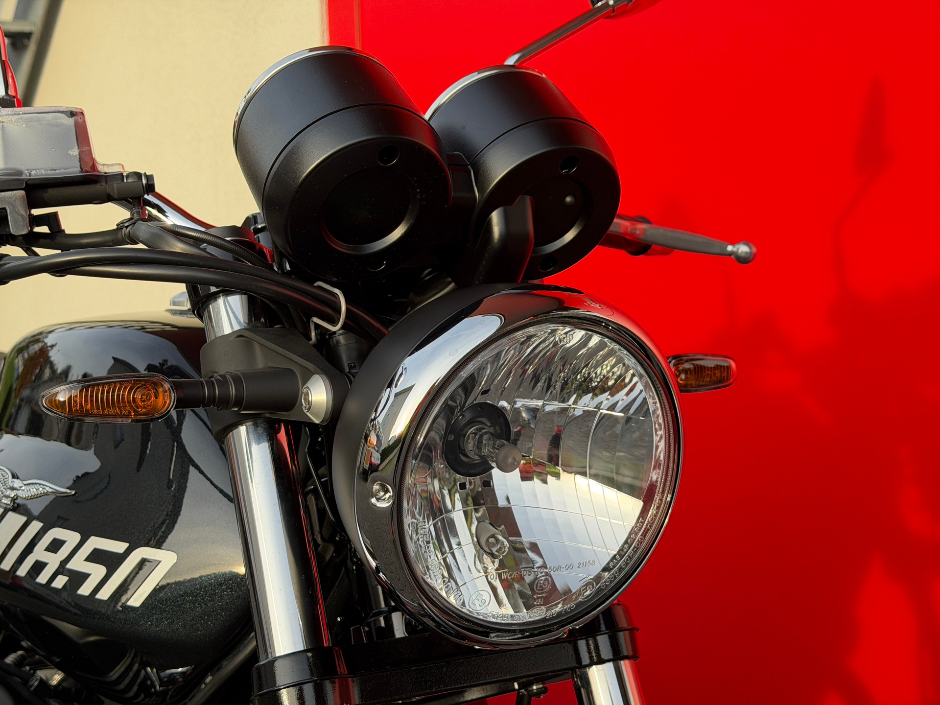MOTO GUZZI V7 IV 850 Special (35kW)-image-9