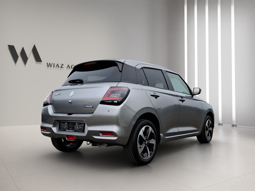 SUZUKI Swift 1.2 Compact Top Hybrid 4x4-image-5