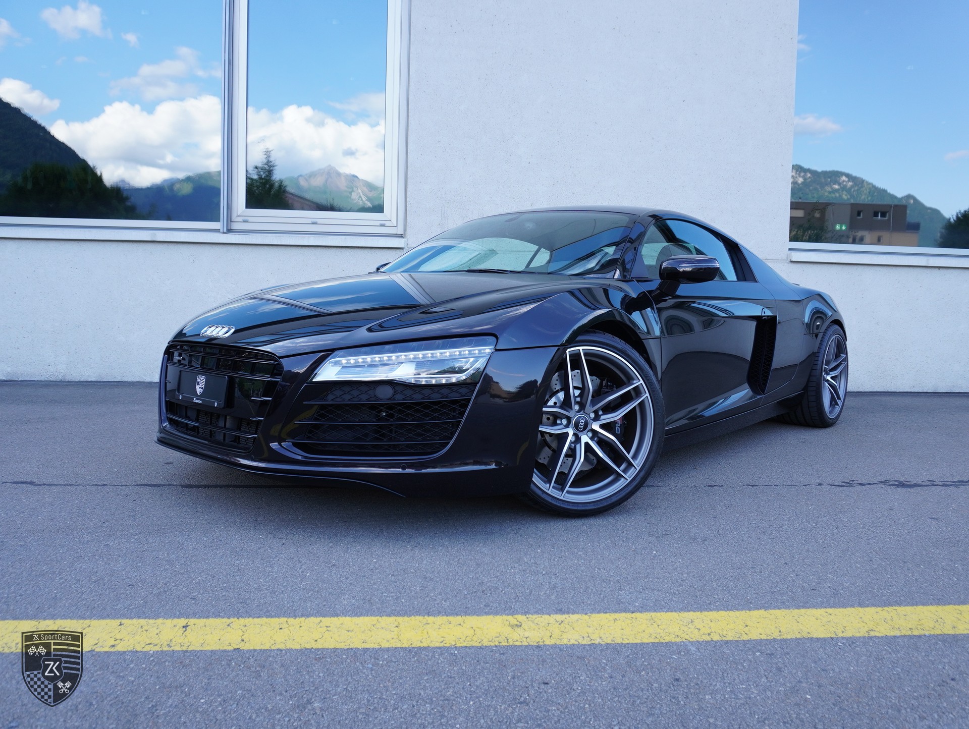 AUDI R8 Coupé 4.2 V8 DSG PANTHERSCHWARZ KRISTALL S-Tronic Capristo Abgasanlage !!