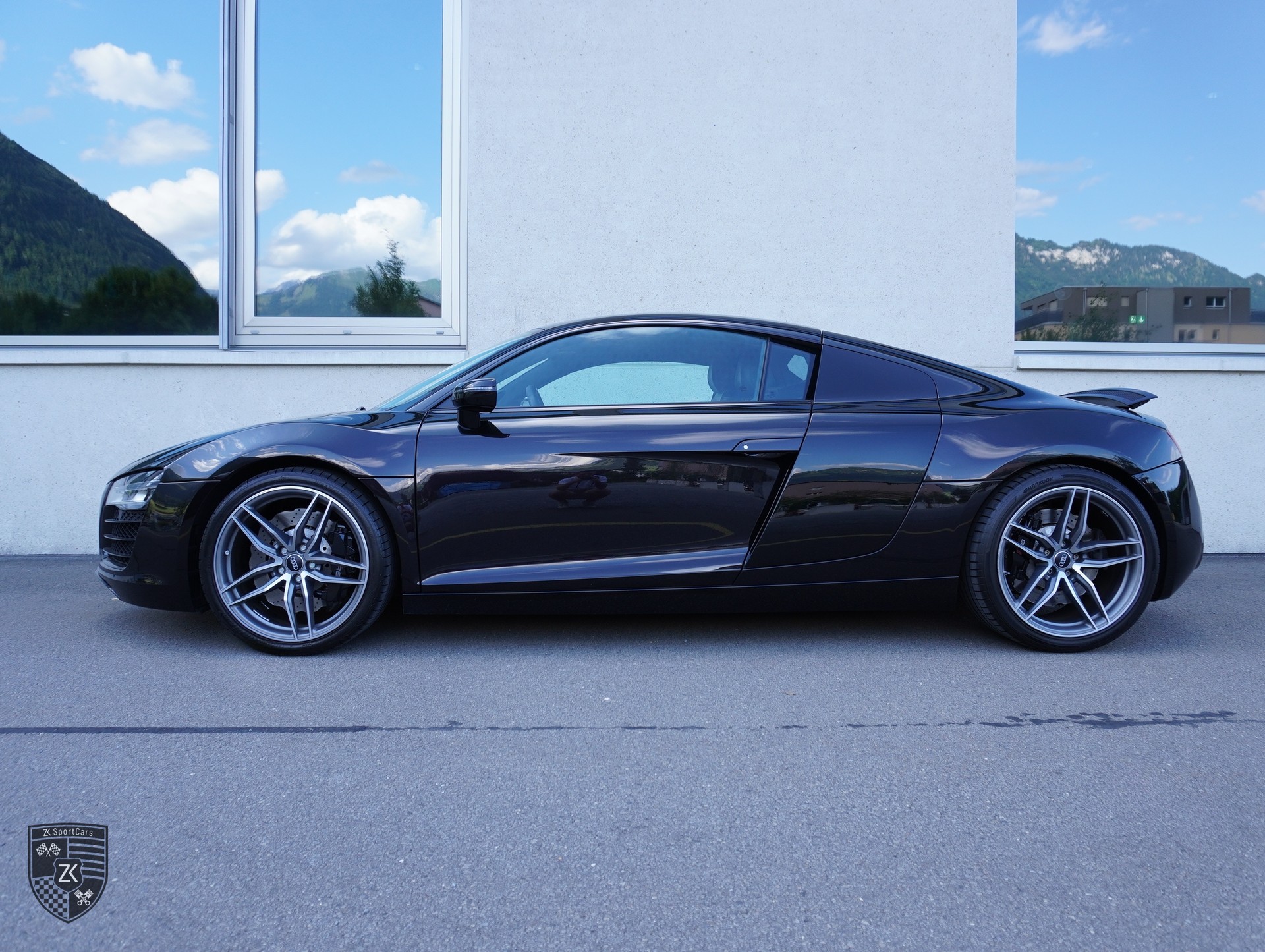 AUDI R8 Coupé 4.2 V8 DSG PANTHERSCHWARZ KRISTALL S-Tronic Capristo Abgasanlage !!-showroom-element-2