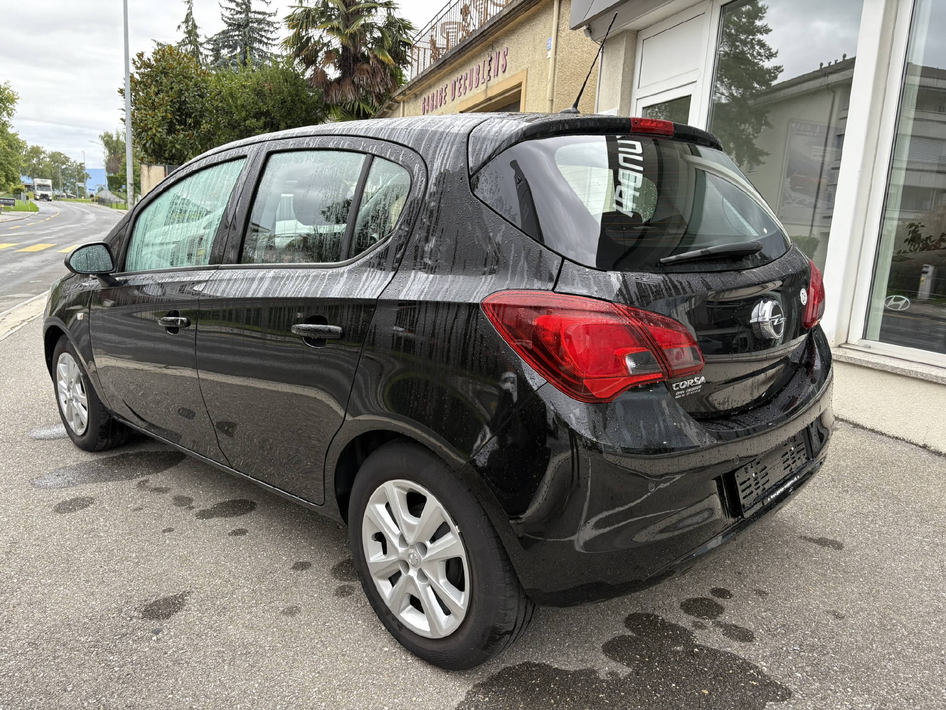 OPEL Corsa 1.4 eTEC Edition 90-image-2