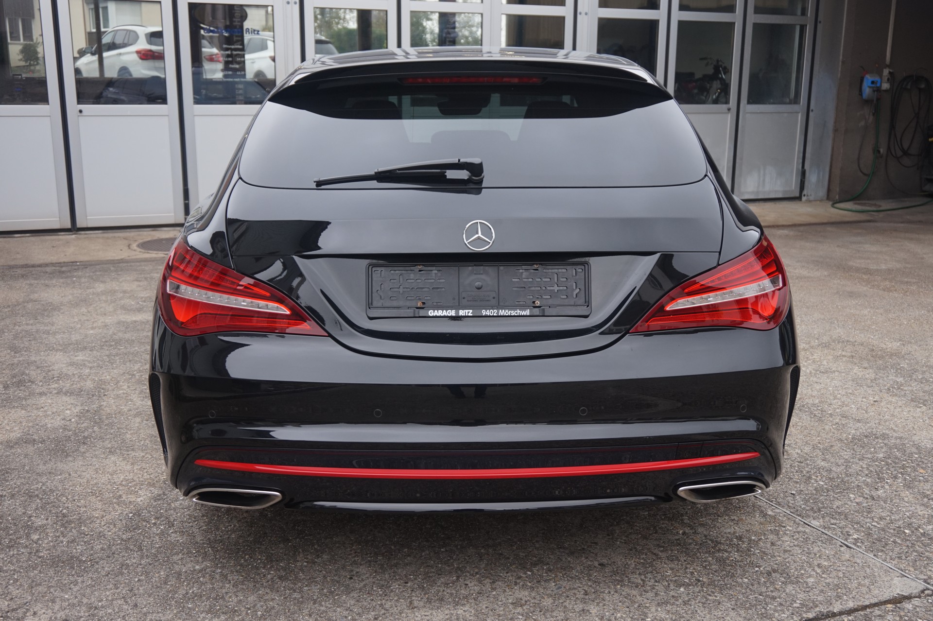 MERCEDES-BENZ CLA Shooting Brake 250 Sport 4Matic 7G-DCT-image-4