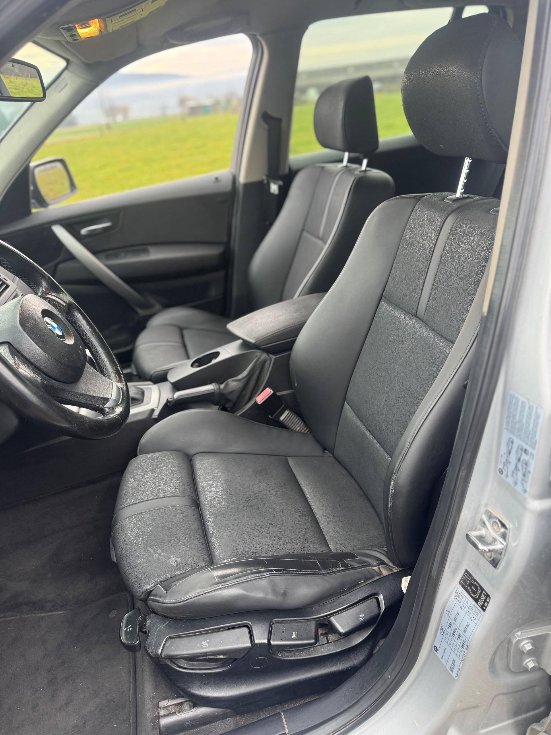 BMW X3 3.0d-image-7
