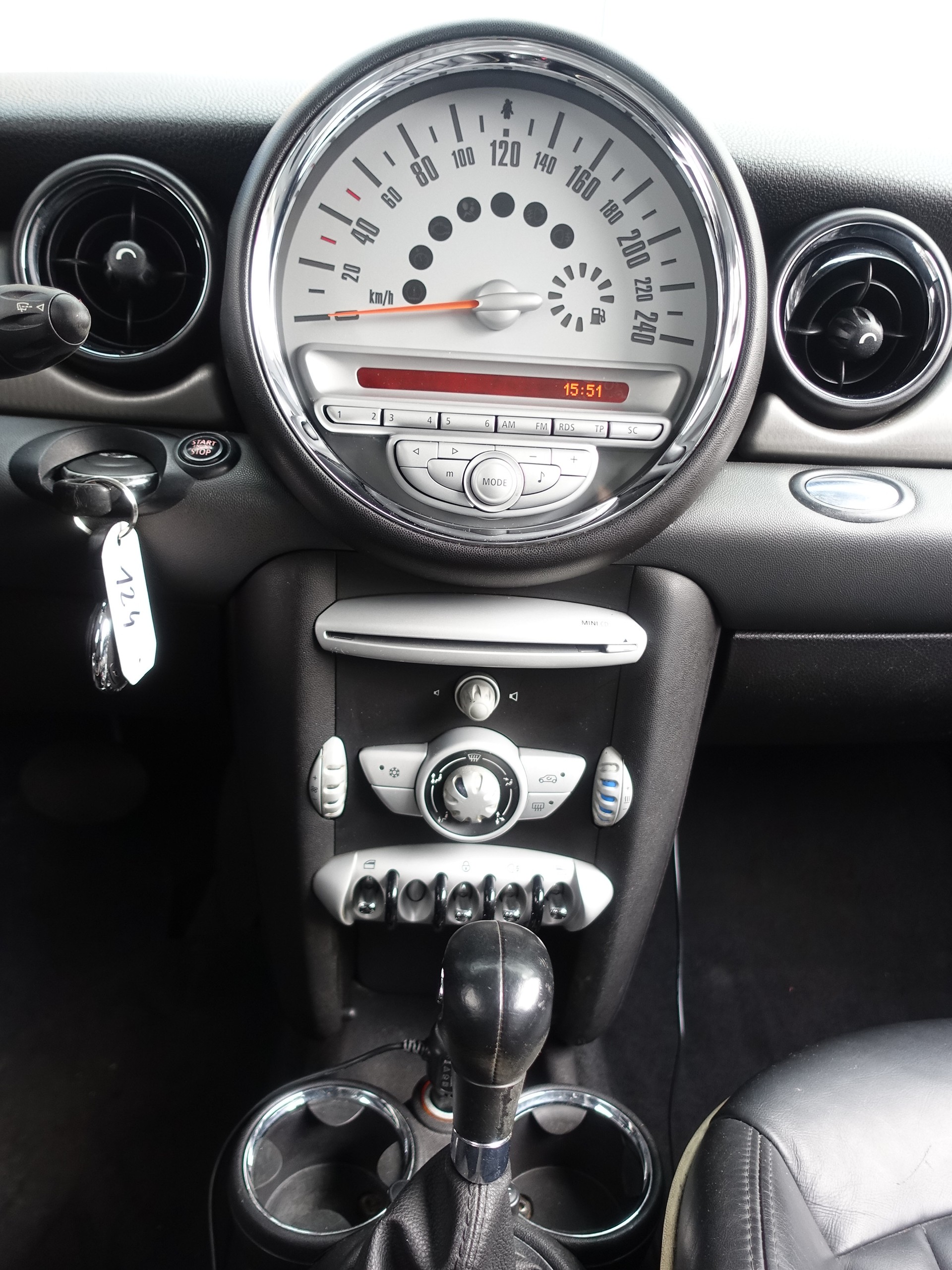 MINI Clubman Cooper Steptronic-image-12