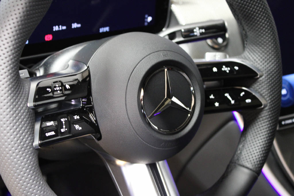 MERCEDES-BENZ GLC 300 4Matic AMG Line Coupé-image-8