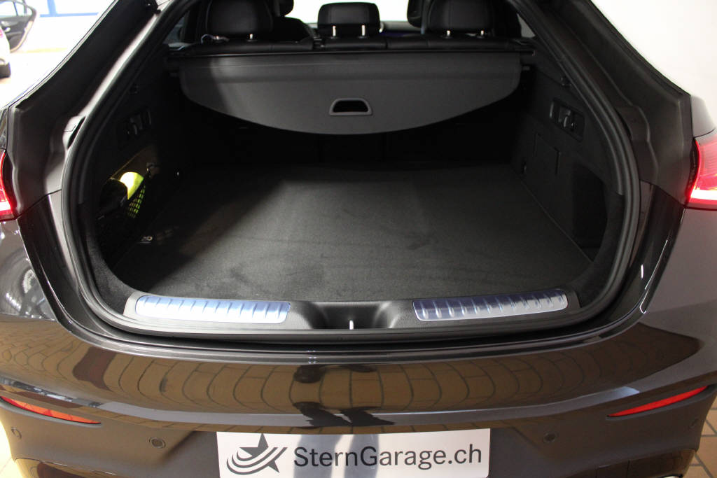 MERCEDES-BENZ GLC 300 4Matic AMG Line Coupé-image-3