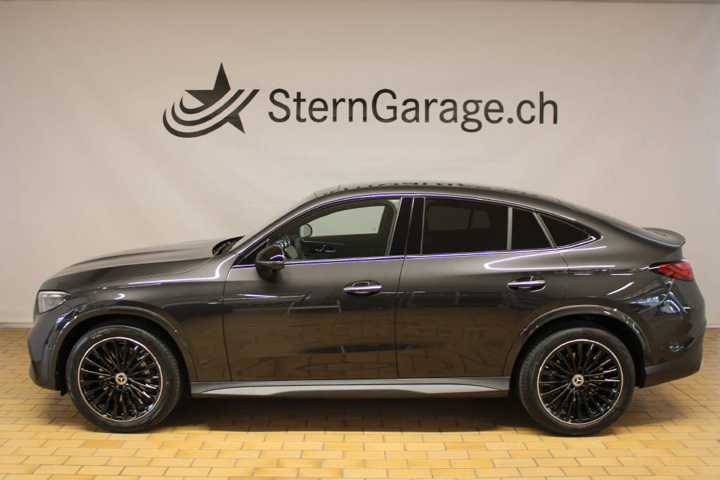 MERCEDES-BENZ GLC 300 4Matic AMG Line Coupé-image-1