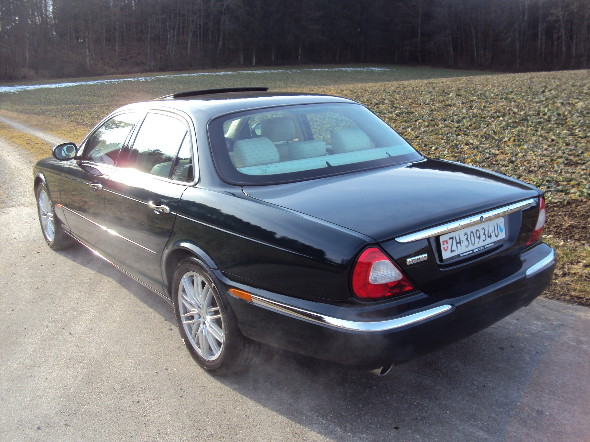 JAGUAR XJ8 4.2 V8 Executive-image-3