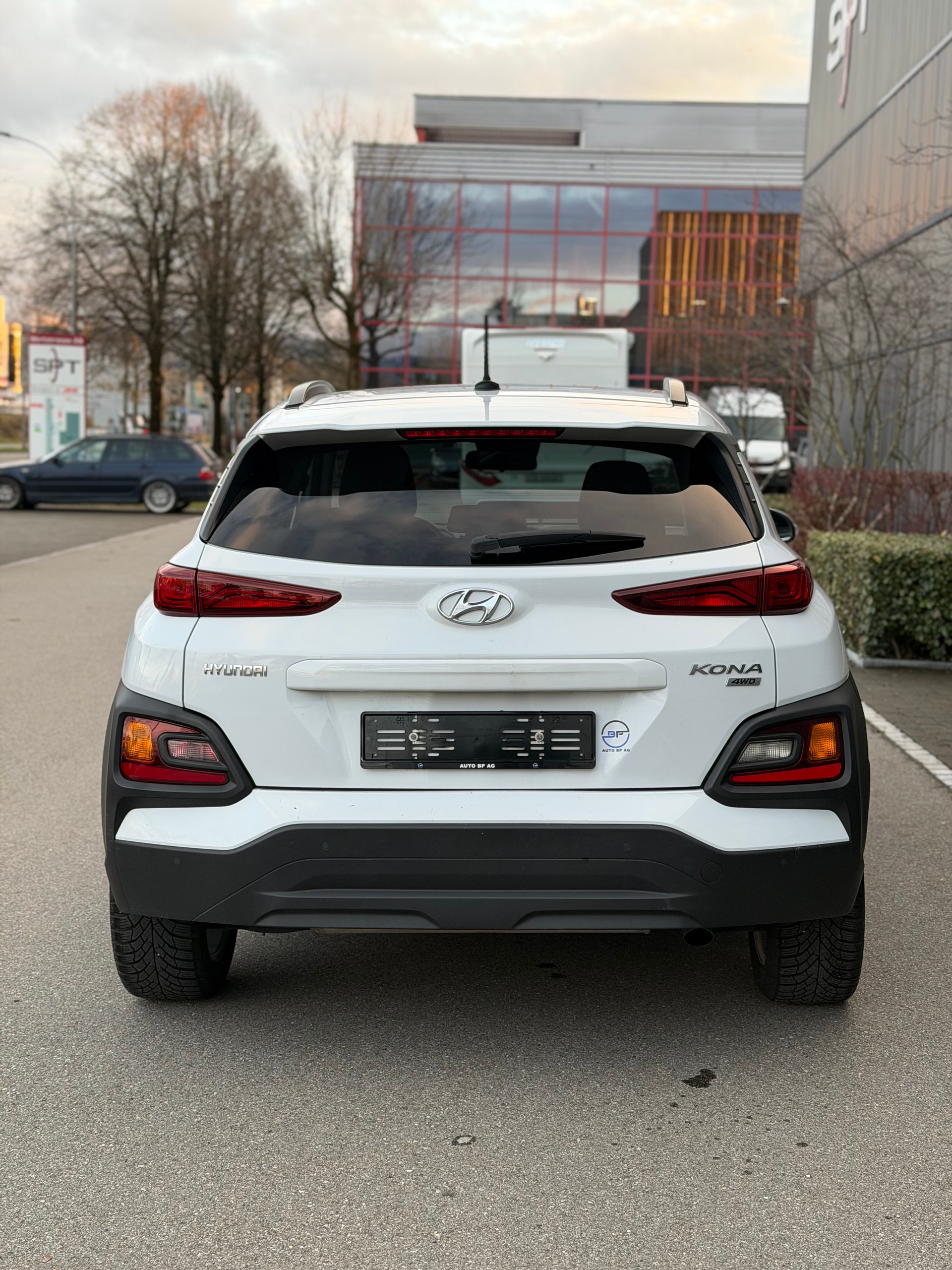 HYUNDAI Kona 1.6 T-GDi Origo 4WD DCT-image-3