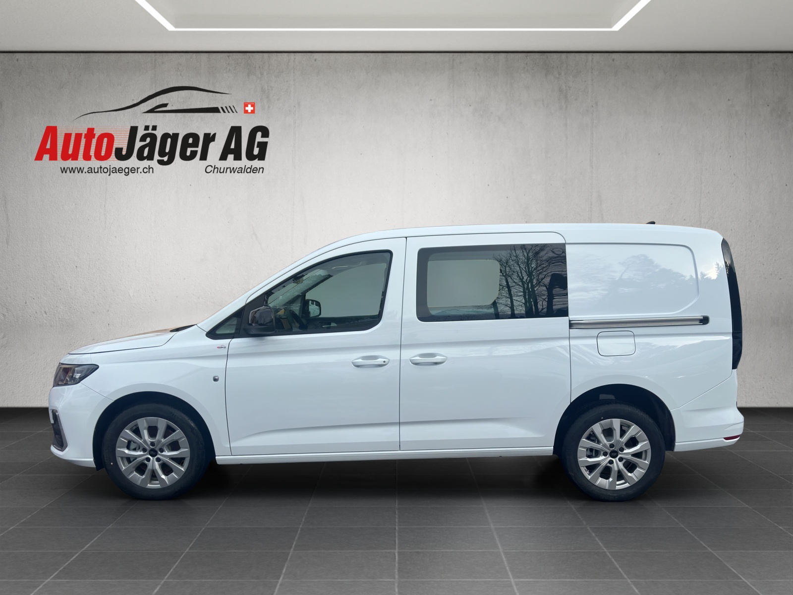 FORD Grand Transit Connect Kasten 2.0 EcoBlue Limited AWD-image-2