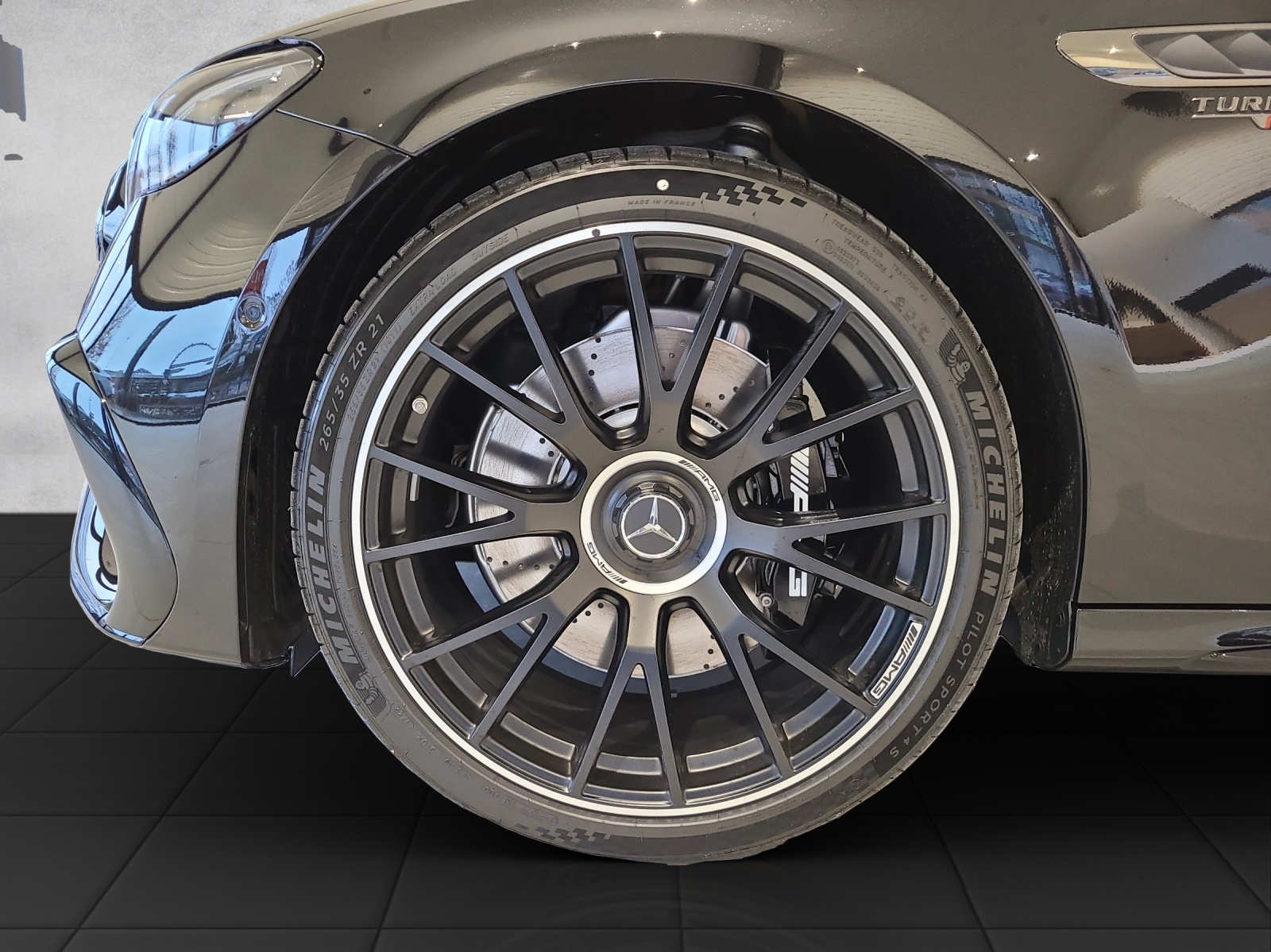 MERCEDES-BENZ E 53 Hybrid T 4Matic+ 9G-Tronic-image-9