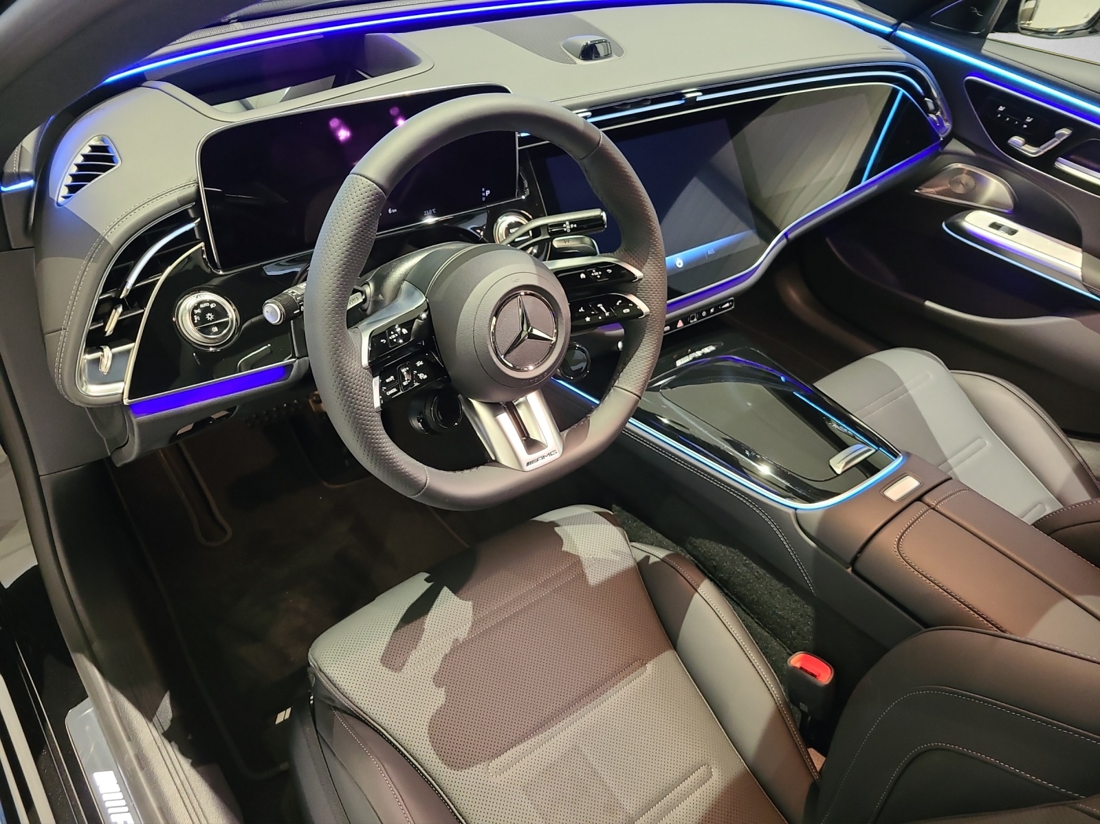 MERCEDES-BENZ E 53 Hybrid T 4Matic+ 9G-Tronic-image-6